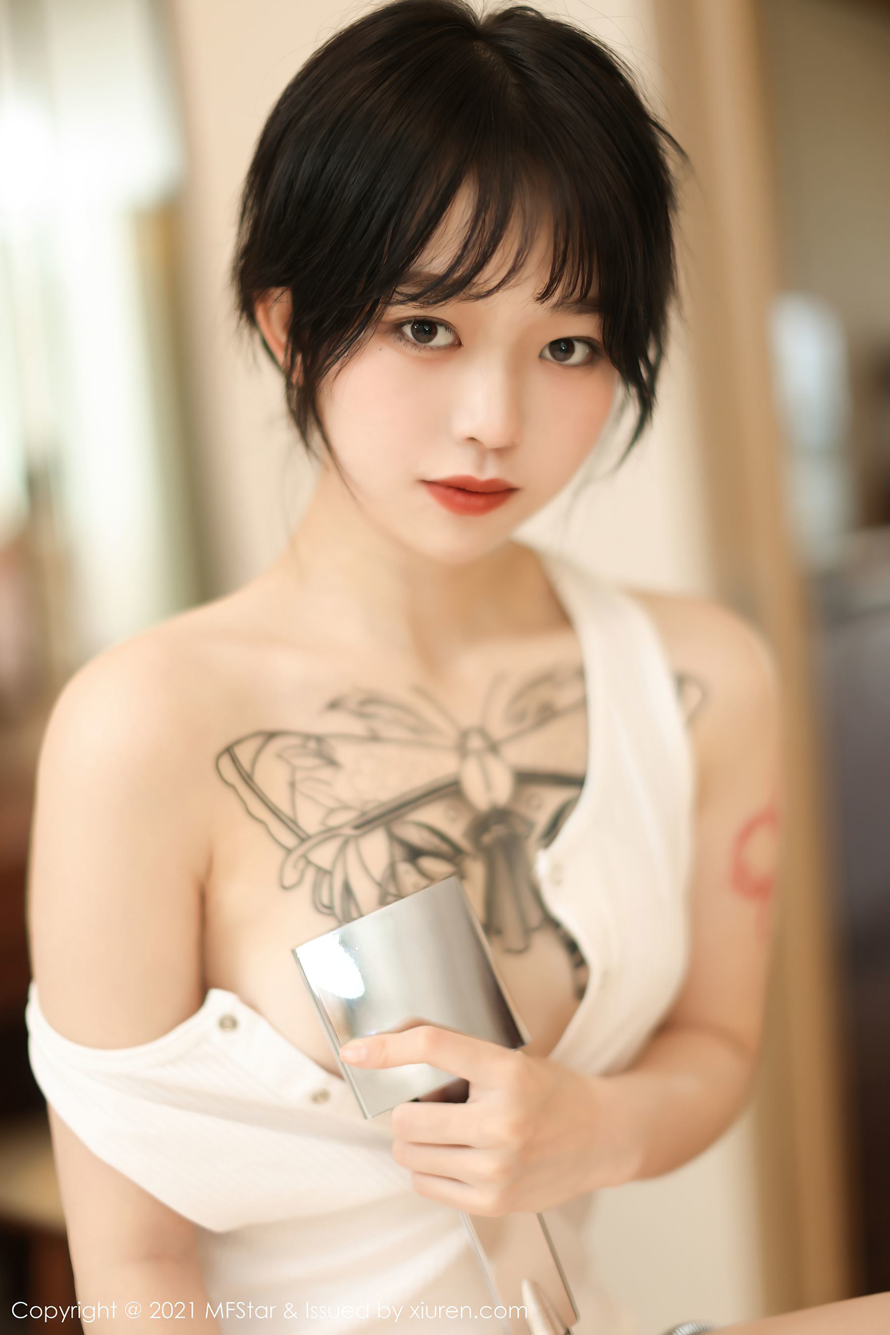 MFStar Vol.496 Baby Bottle Ảnh Tattoo Thân Ướt