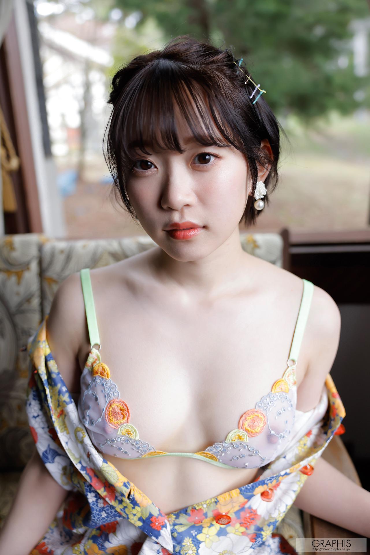 Graphis] Gals – Yura Kano Hi-Color 121P