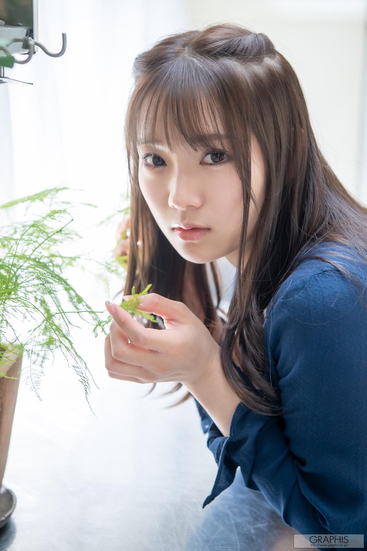 Graphis] First Gravure – Uta Hayano 141P