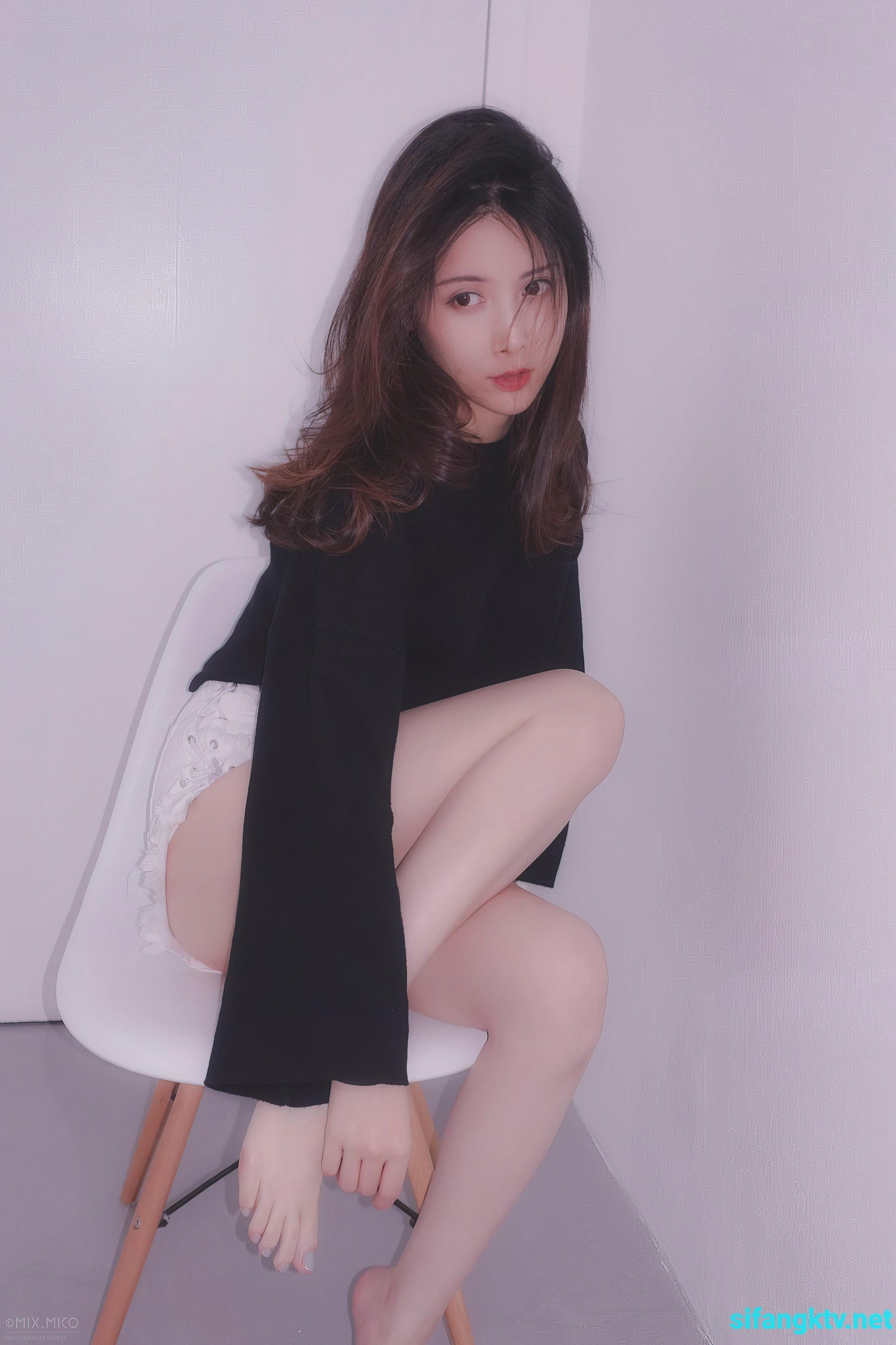 Photographer Mix Uncensored Multi-Model Photo Set 156P