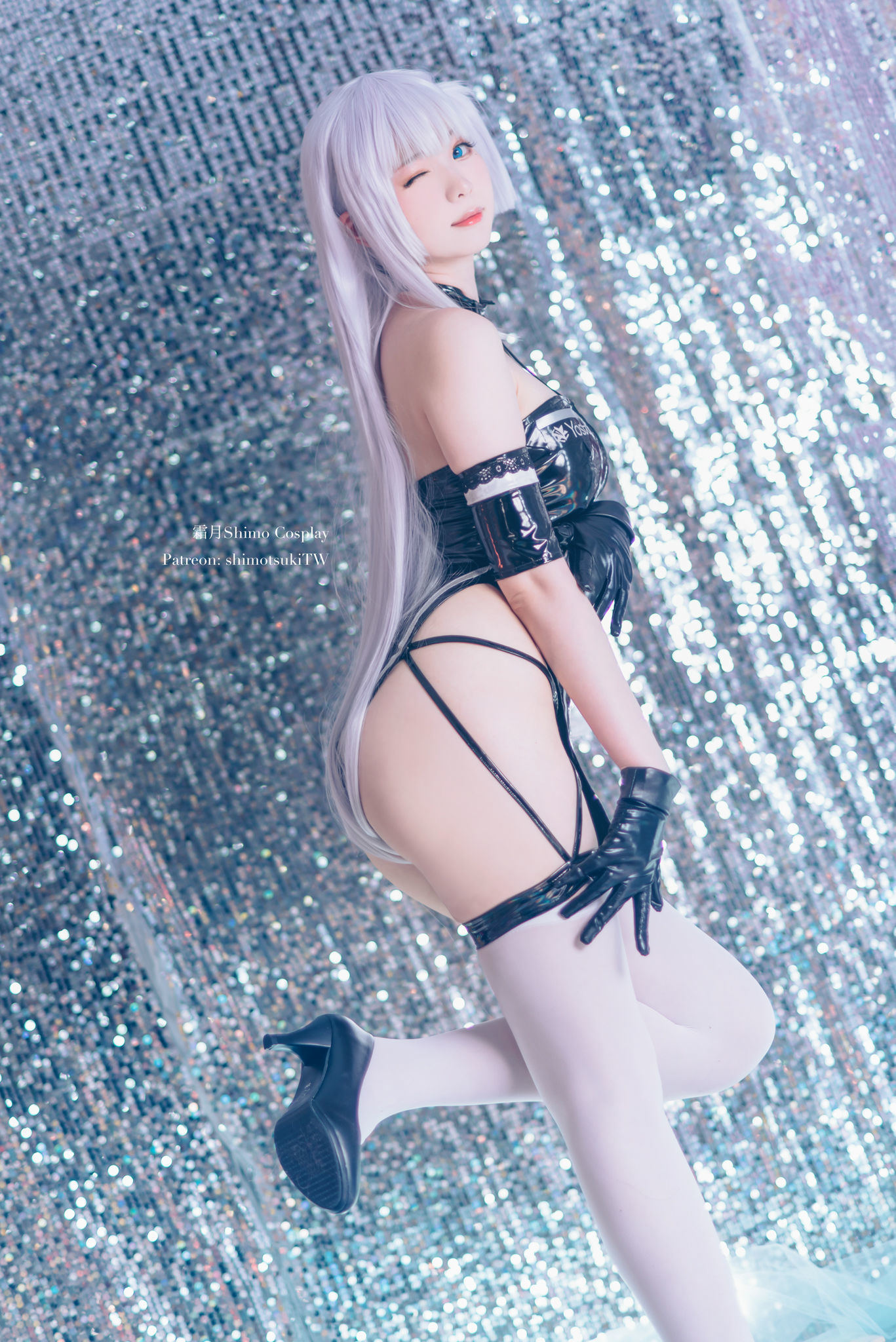 Internet Celebrity Cosplayer Photobook] Weibo Girl Shuang Yue Shimo - Azur Lane Xiang Xiang Racing