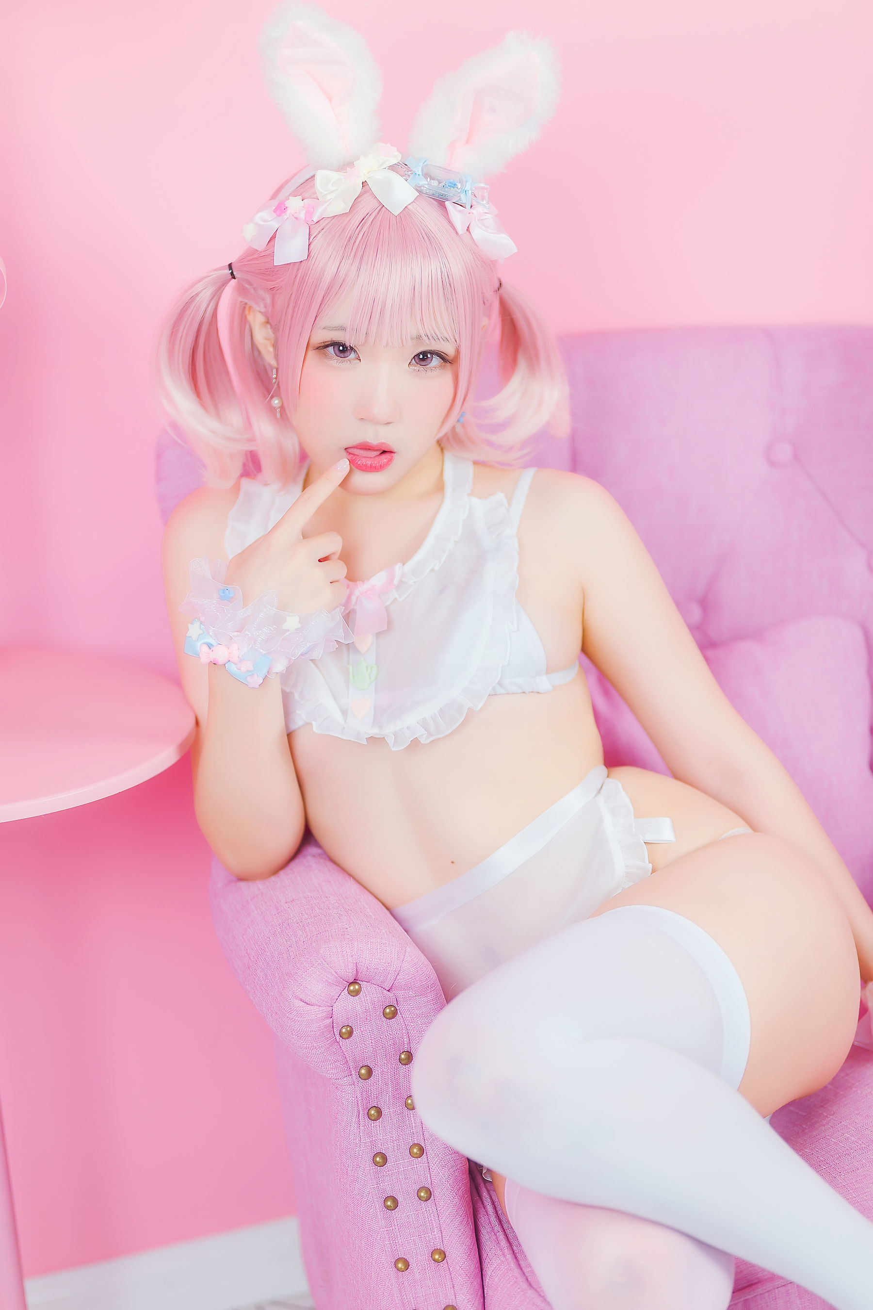 Ảnh coser net hồng] Blogger anime Mime Mị Mỹ - Cô gái thỏ màu trắng hồng