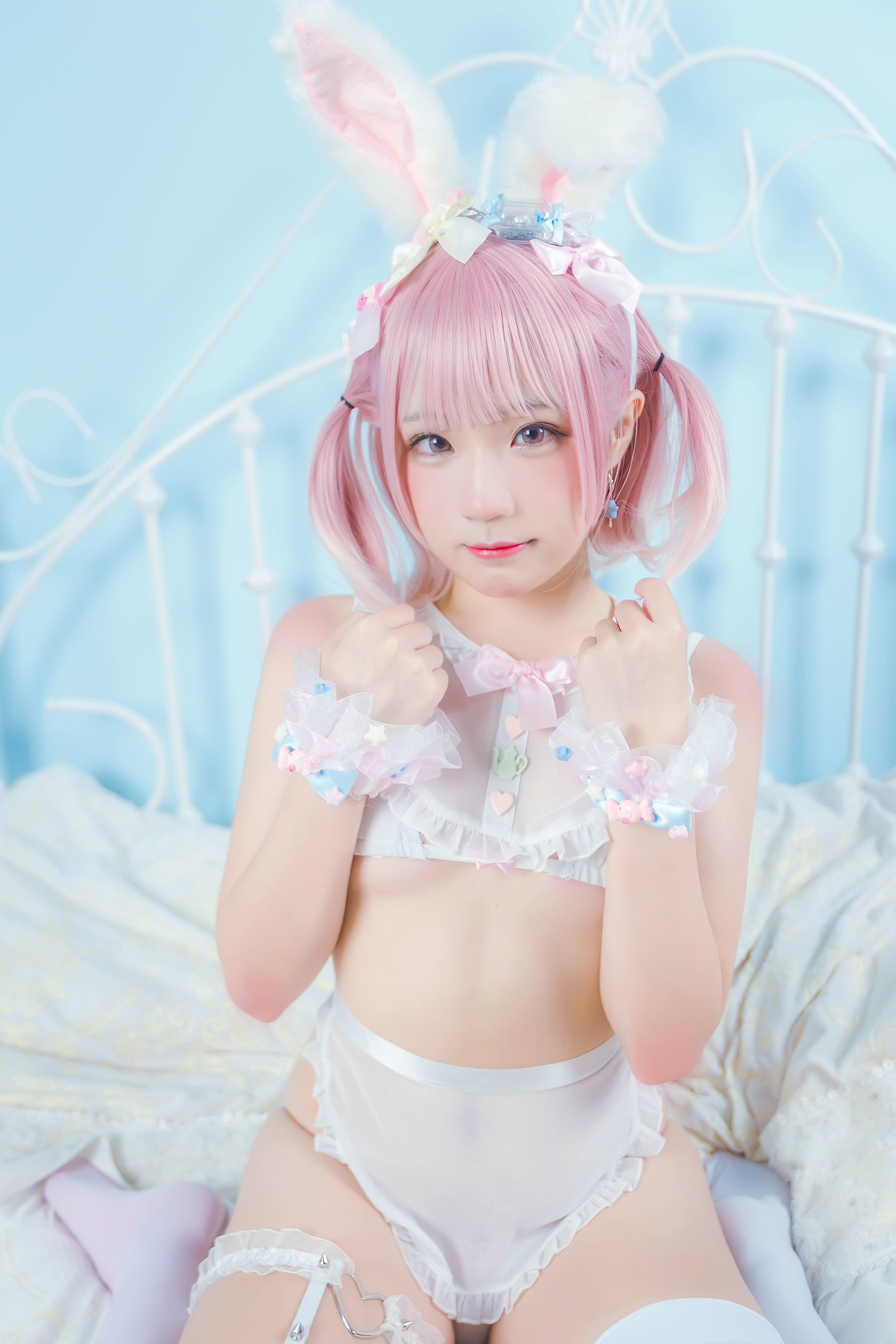 Internet Celebrity Coser Photobook] Anime Blogger Mime Mimi - White and Pink Bunny Girl