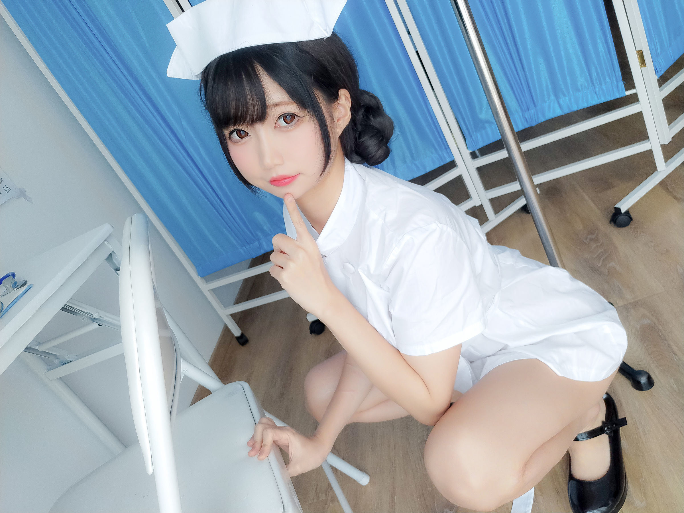 Ảnh chụp COSER nổi tiếng mạng] NAGISA Quái Vật Mèo [Fantia] - Bạn có cần y tá không?