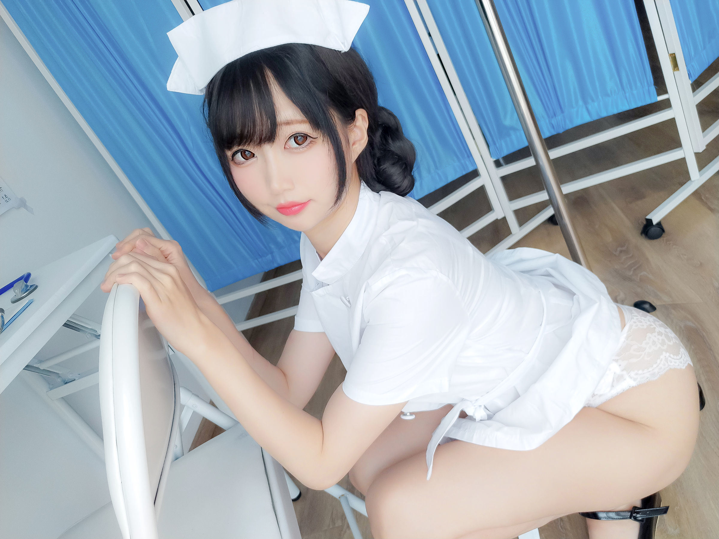Ảnh chụp COSER nổi tiếng mạng] NAGISA Quái Vật Mèo [Fantia] - Bạn có cần y tá không?