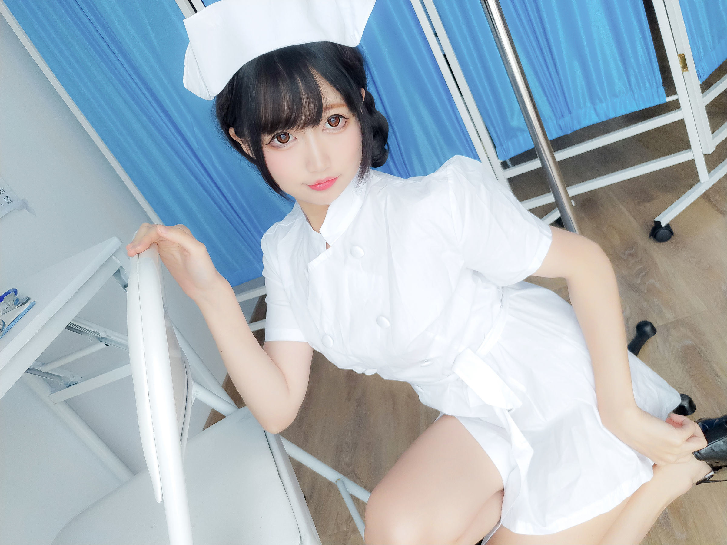 Ảnh chụp COSER nổi tiếng mạng] NAGISA Quái Vật Mèo [Fantia] - Bạn có cần y tá không?