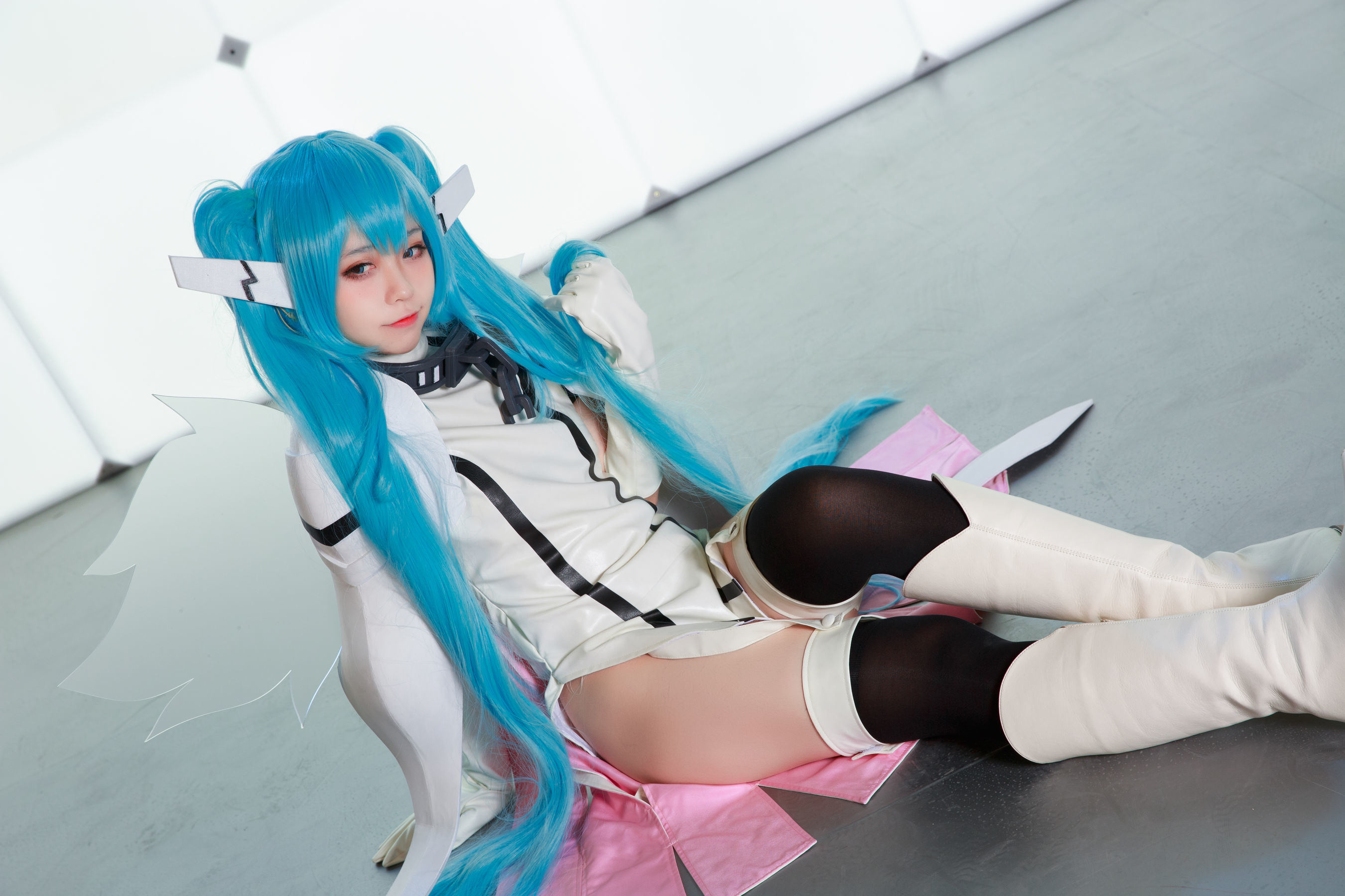 Internet Celebrity Cosplayer Photobook] Anime Blogger G44 Will Not Get Hurt - Nymph
