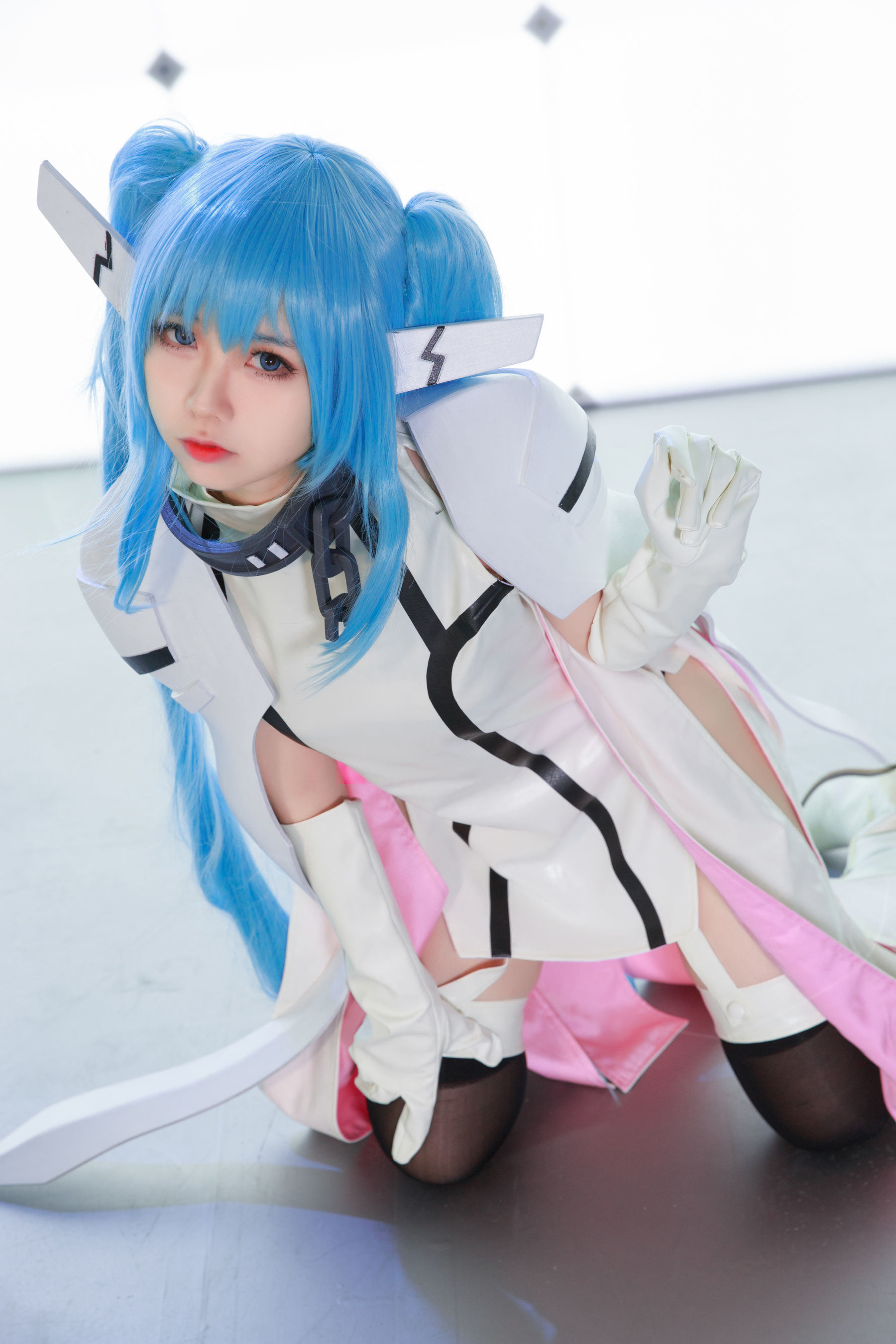 Internet Celebrity Cosplayer Photobook] Anime Blogger G44 Will Not Get Hurt - Nymph