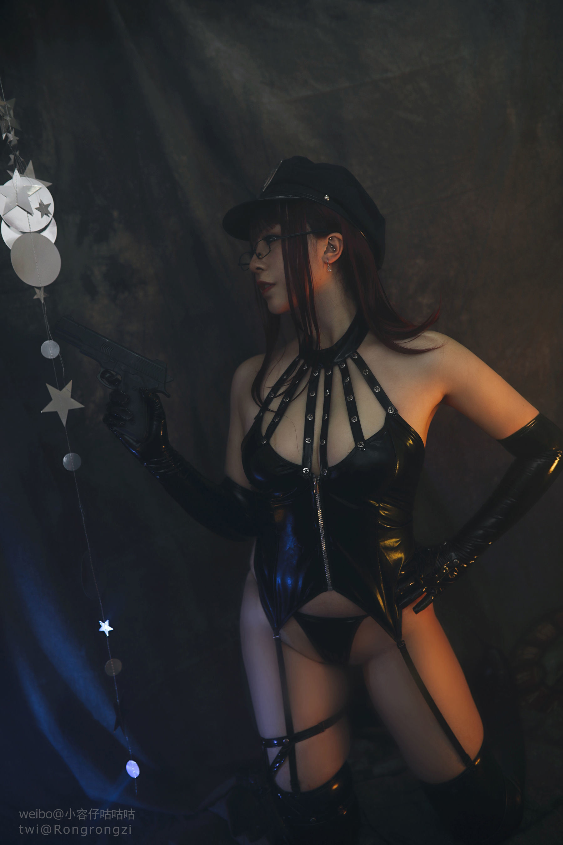 Internet Celebrity COSER Photos] Xiao Rong Zai Gu Gu Gu - Assault Little Policewoman