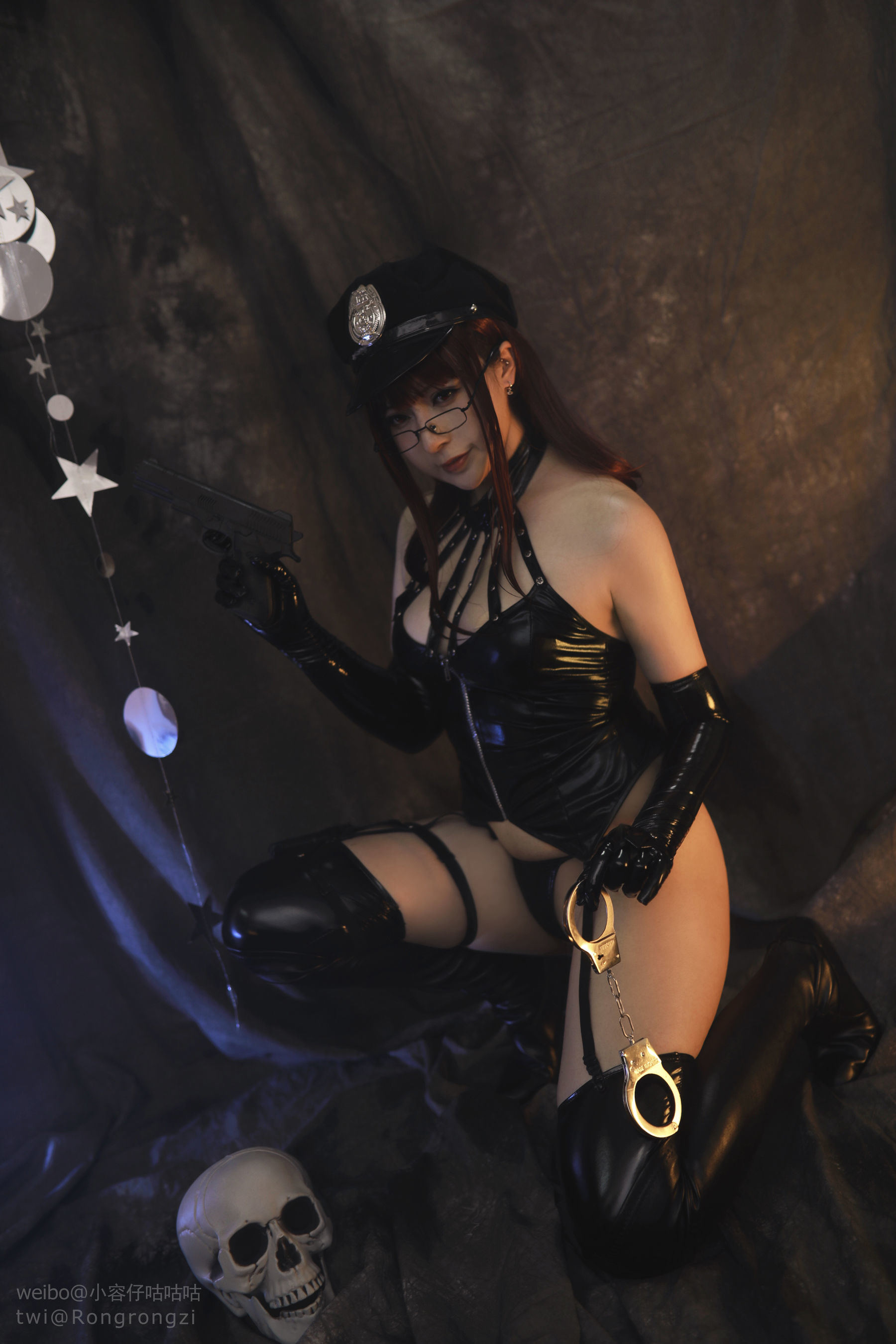 Internet Celebrity COSER Photos] Xiao Rong Zai Gu Gu Gu - Assault Little Policewoman