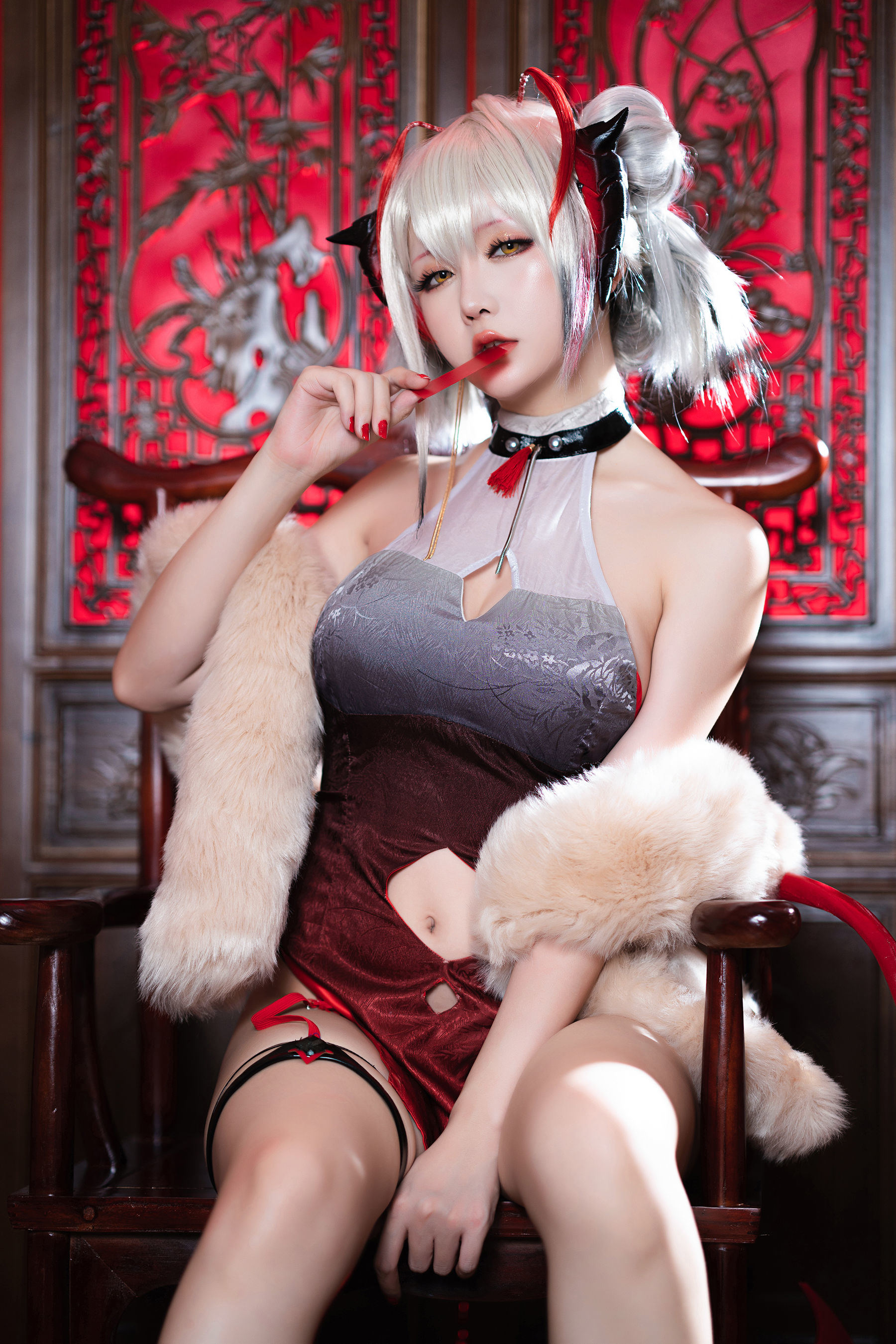 Internet Celebrity COSER Photobook] COSER Miss Xing Zhi Chi Chi - W- Doujin Qipao