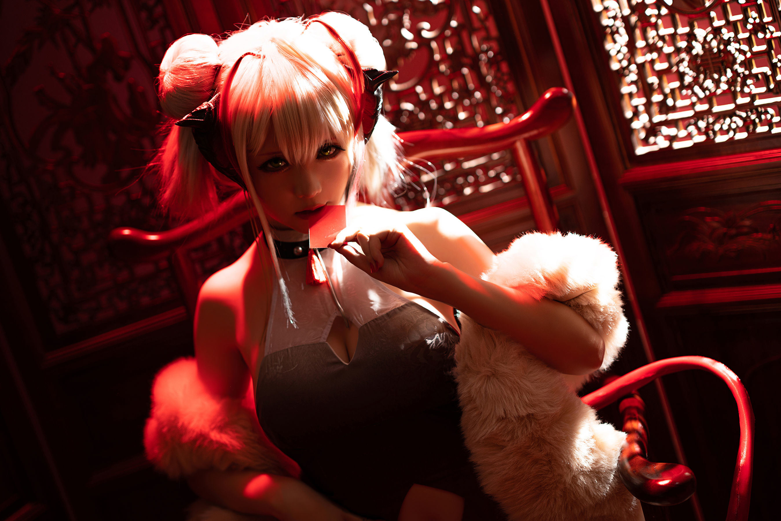 Internet Celebrity COSER Photobook] COSER Miss Xing Zhi Chi Chi - W- Doujin Qipao