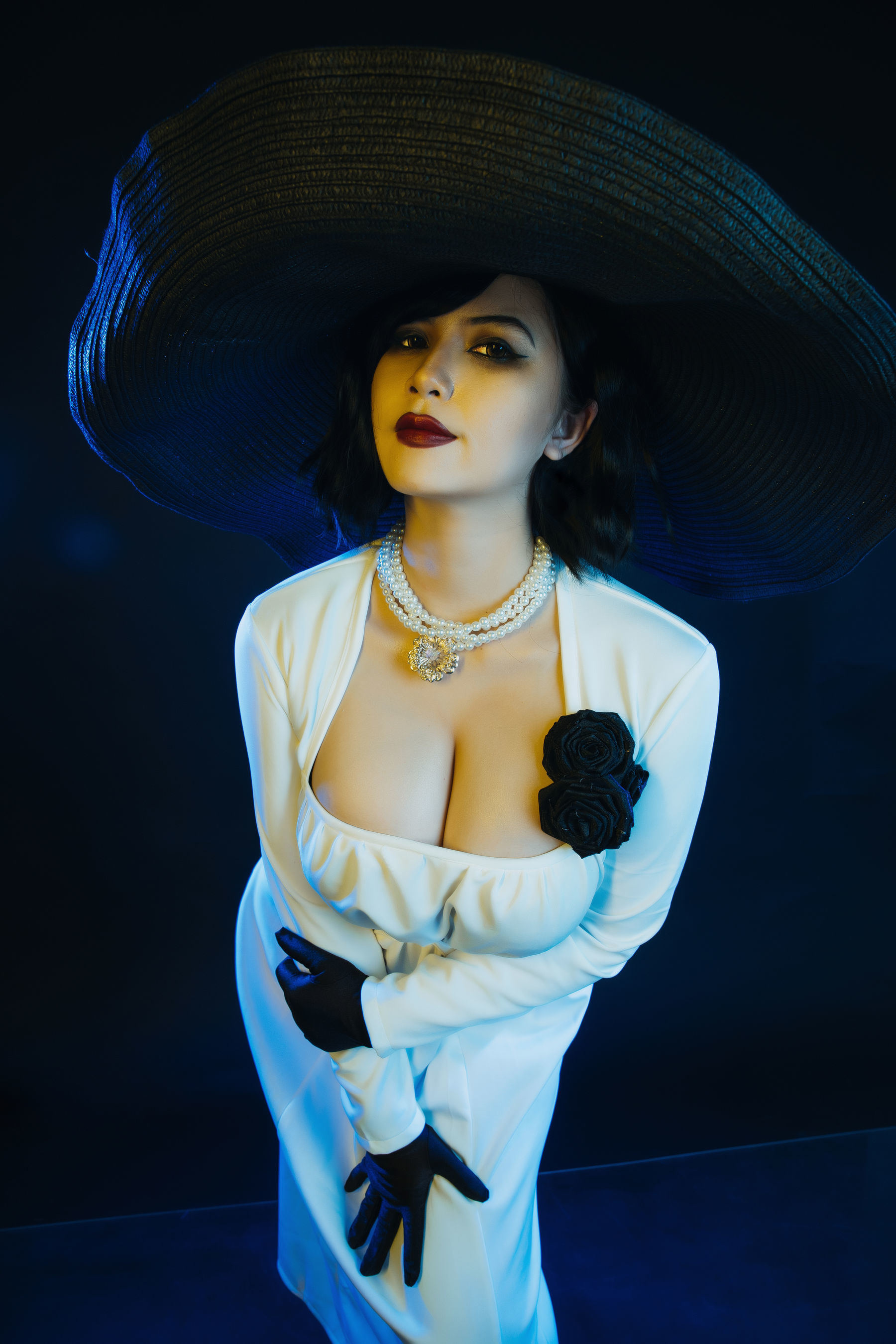 網紅COSER寫真] Uy Uy - 迪米特雷斯庫女士