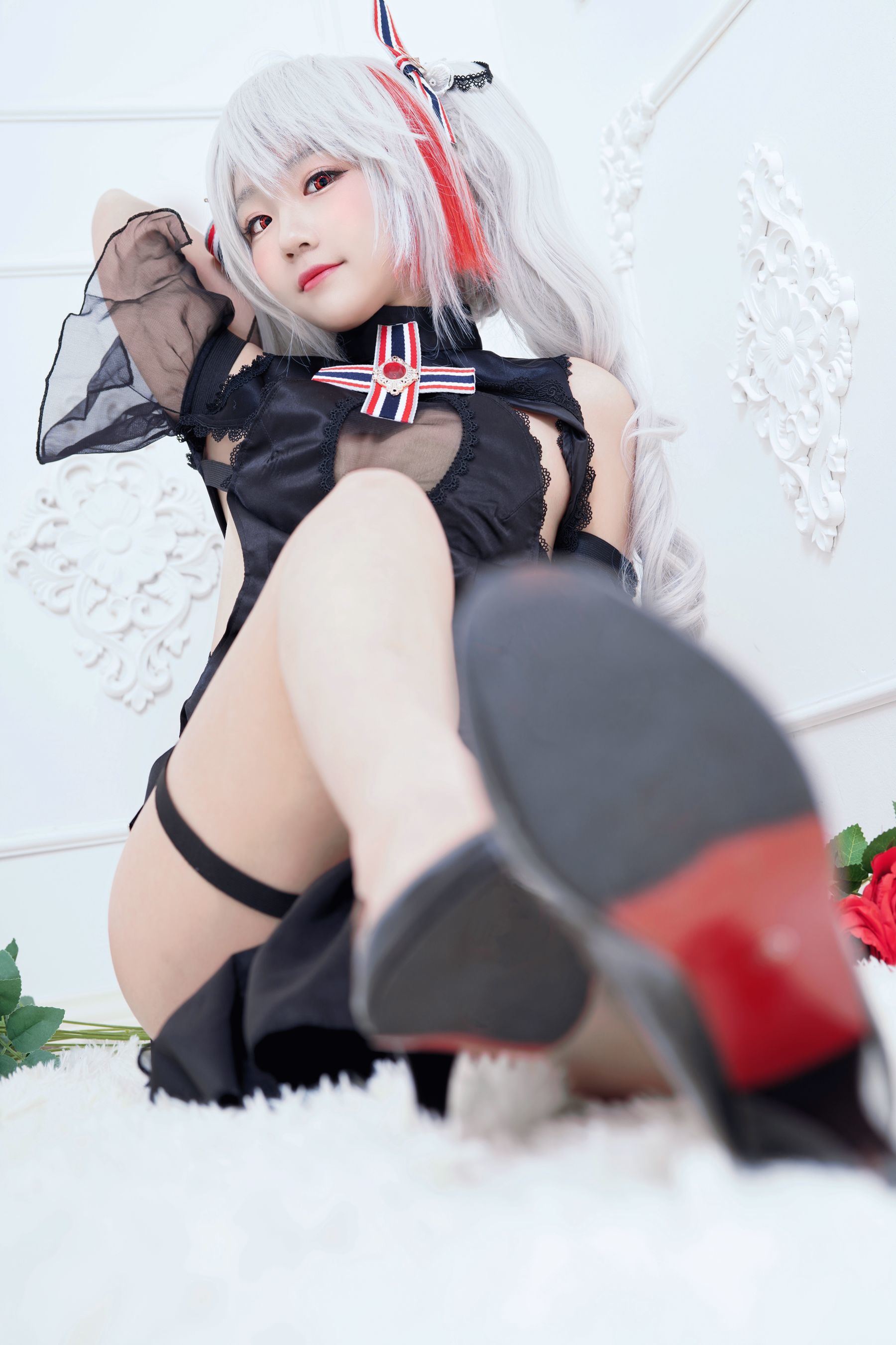 Internet Celebrity Coser Photobook] Anime Blogger Mime Mimei - Azur Lane Prinz Eugen