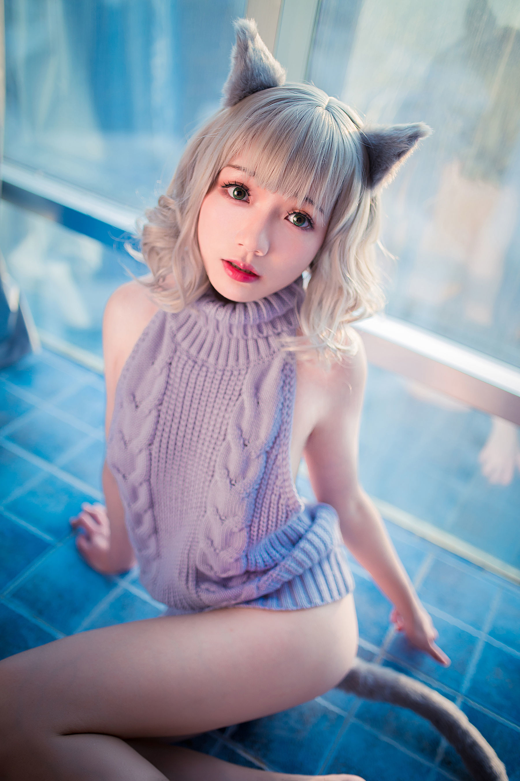 ネット有名人コスプレイヤー写真] ロリ福利真央 Mao - 背中露出セーター