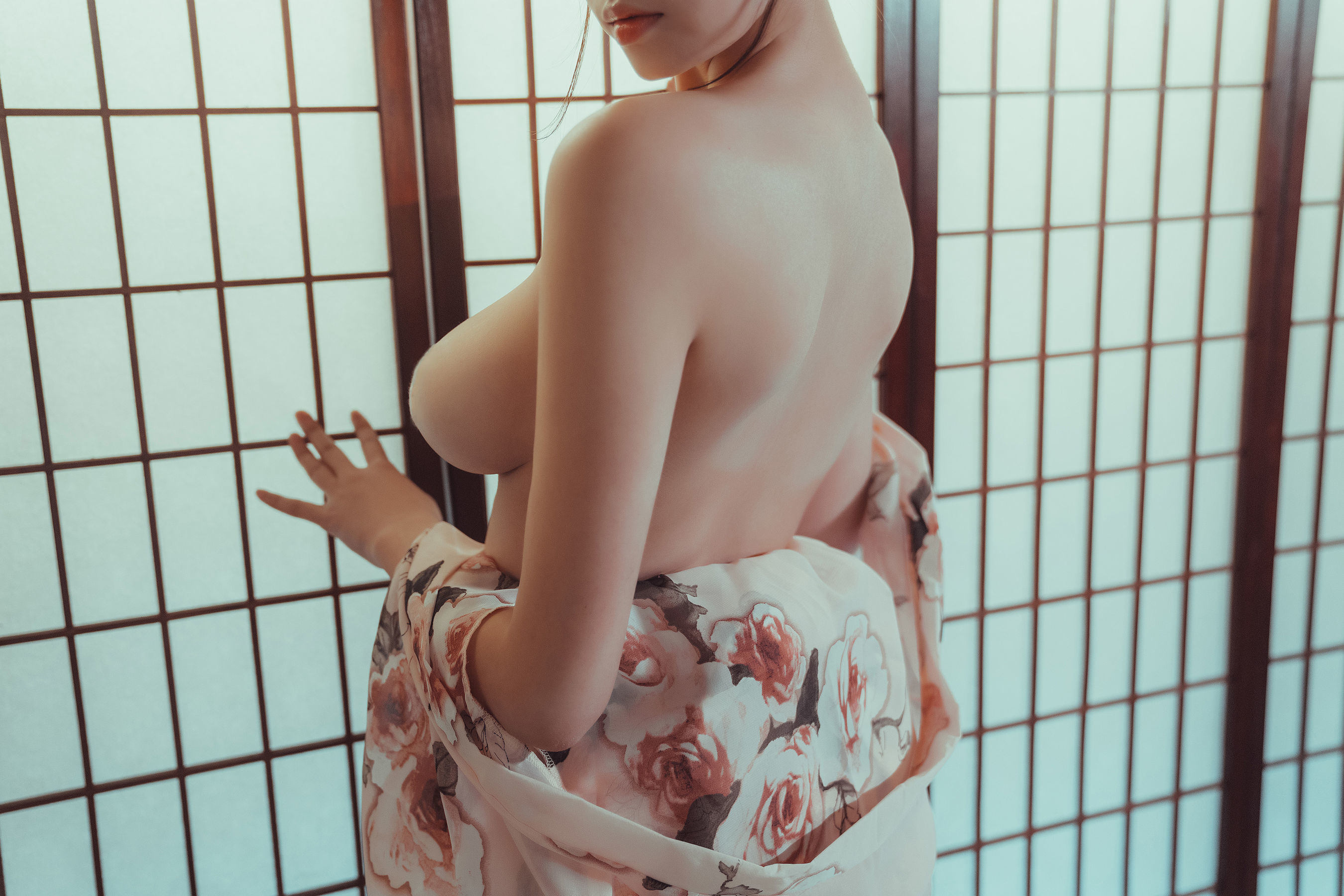 Internet Celebrity COSER Photobook] Adorable Nashi Jiang Nice - Landlady 4.0