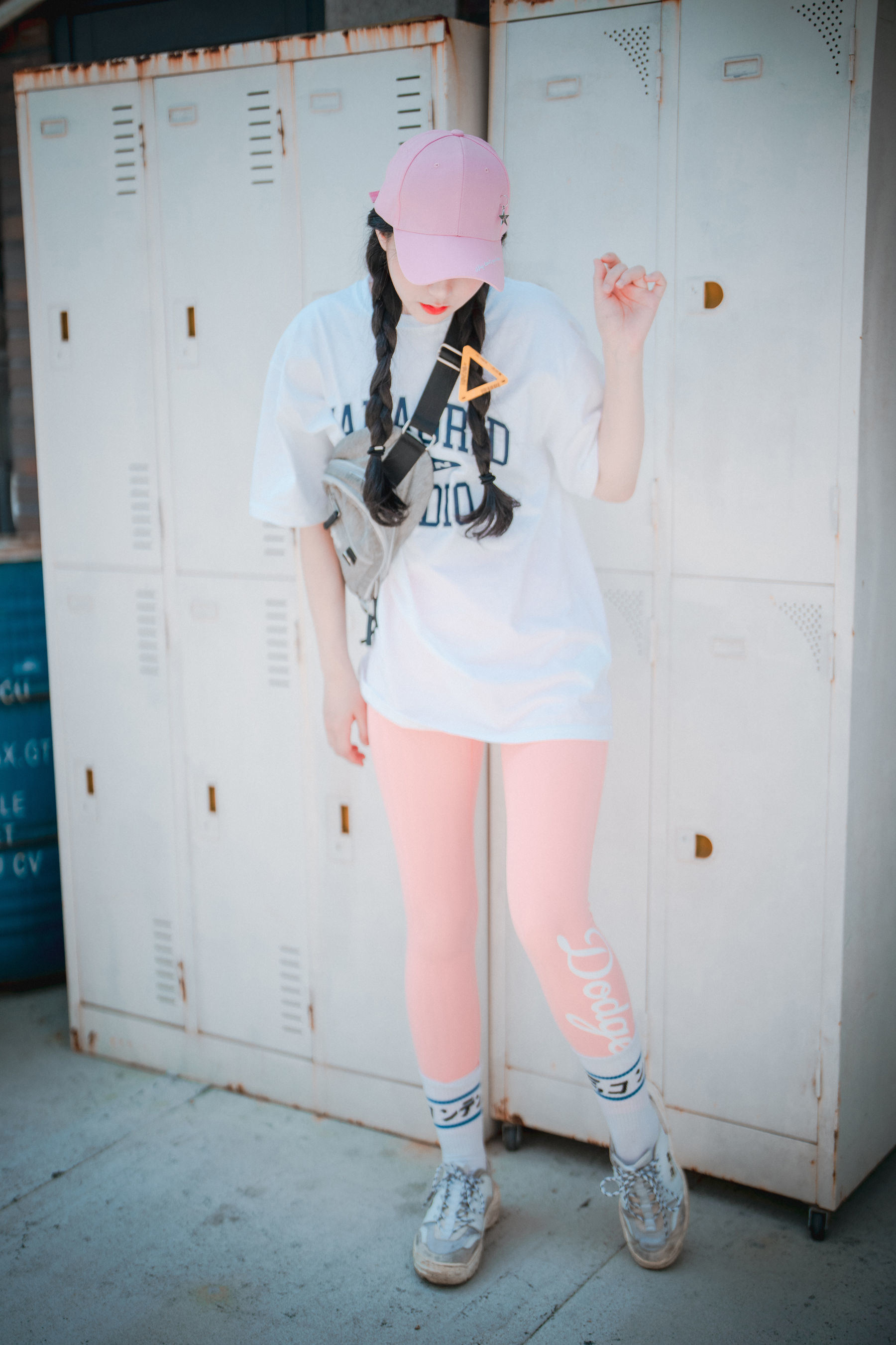 DJAWA] Jenny - Lỏng và Chặt Hồng