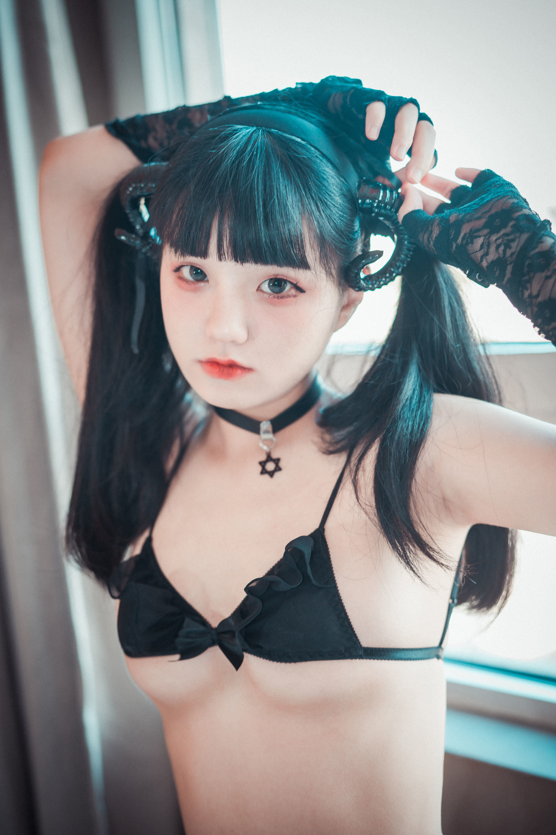 DJAWA] Jenny - Chúa Tể Của Những Ác Mộng