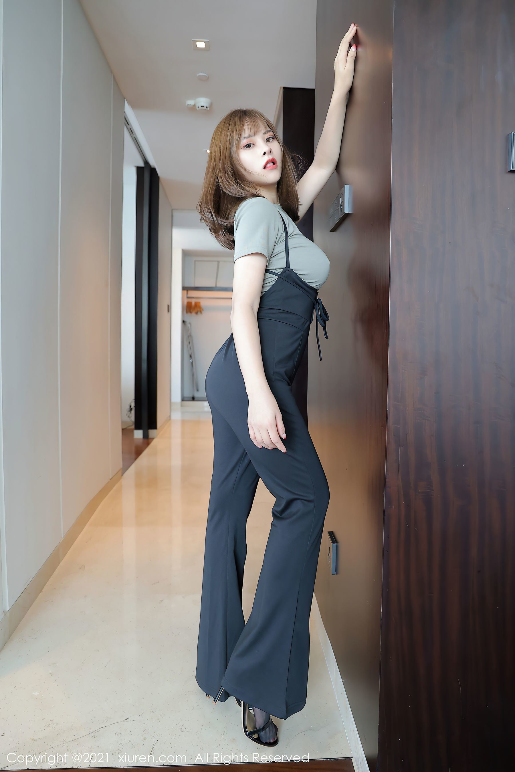 XiuRen] No.3557 Nai Mu Zi