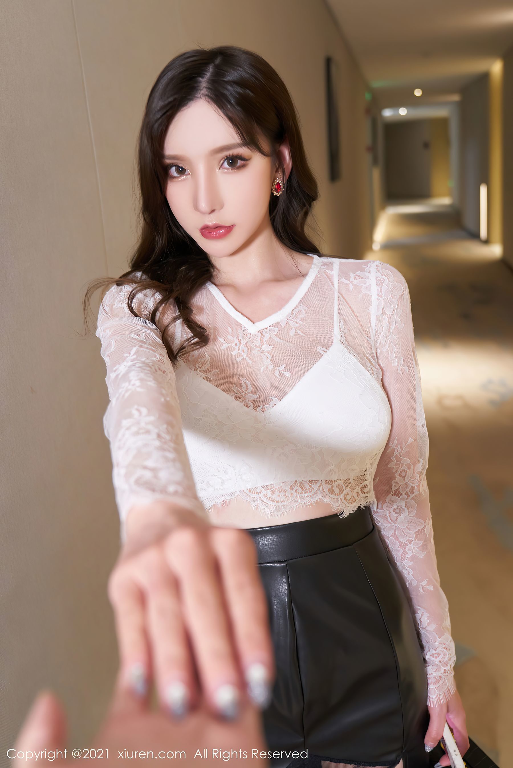 秀人XiuRen] No.3559 周于希 桑迪