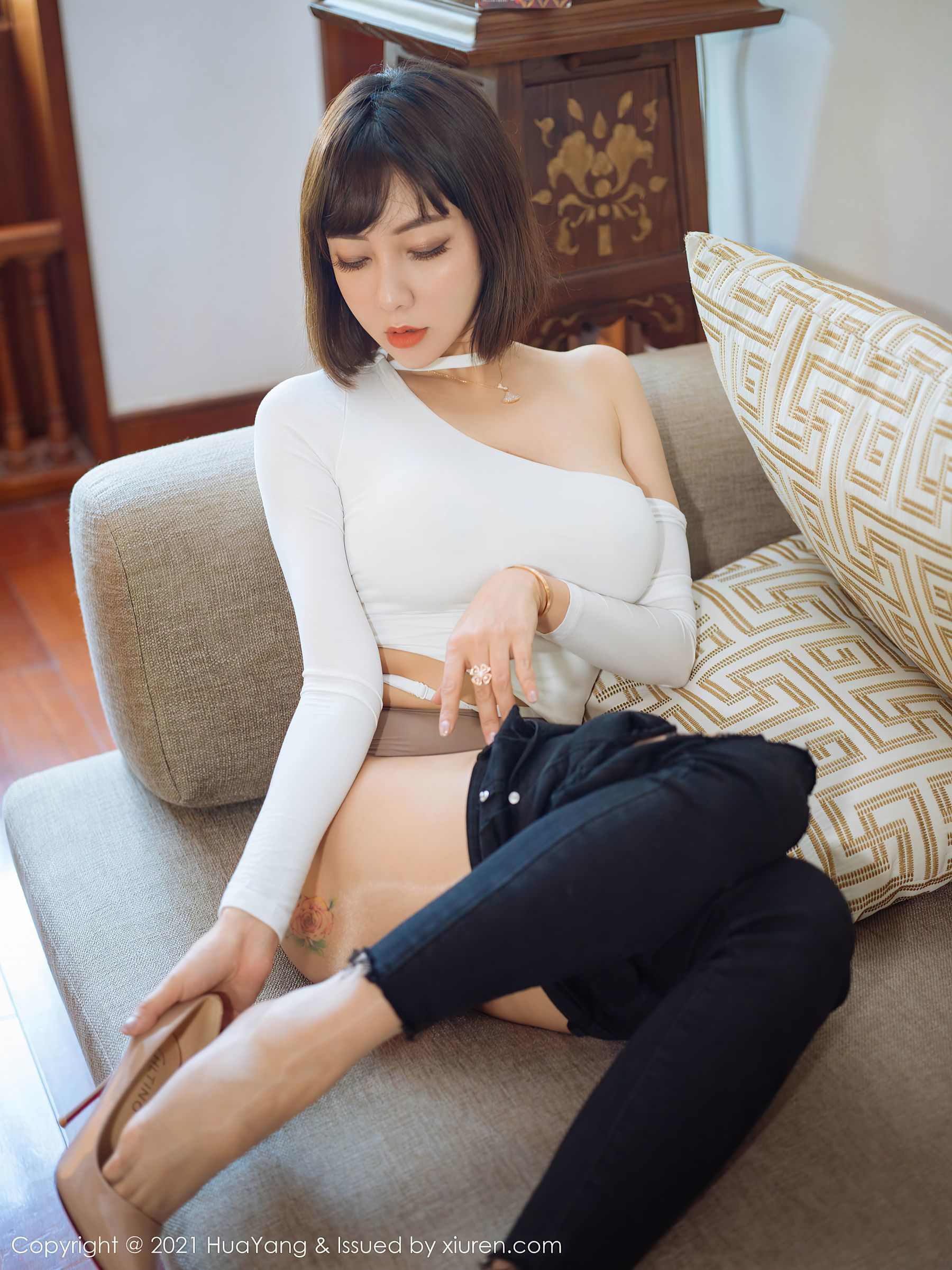 HuaYang Volume 414 Guo Er Victoria