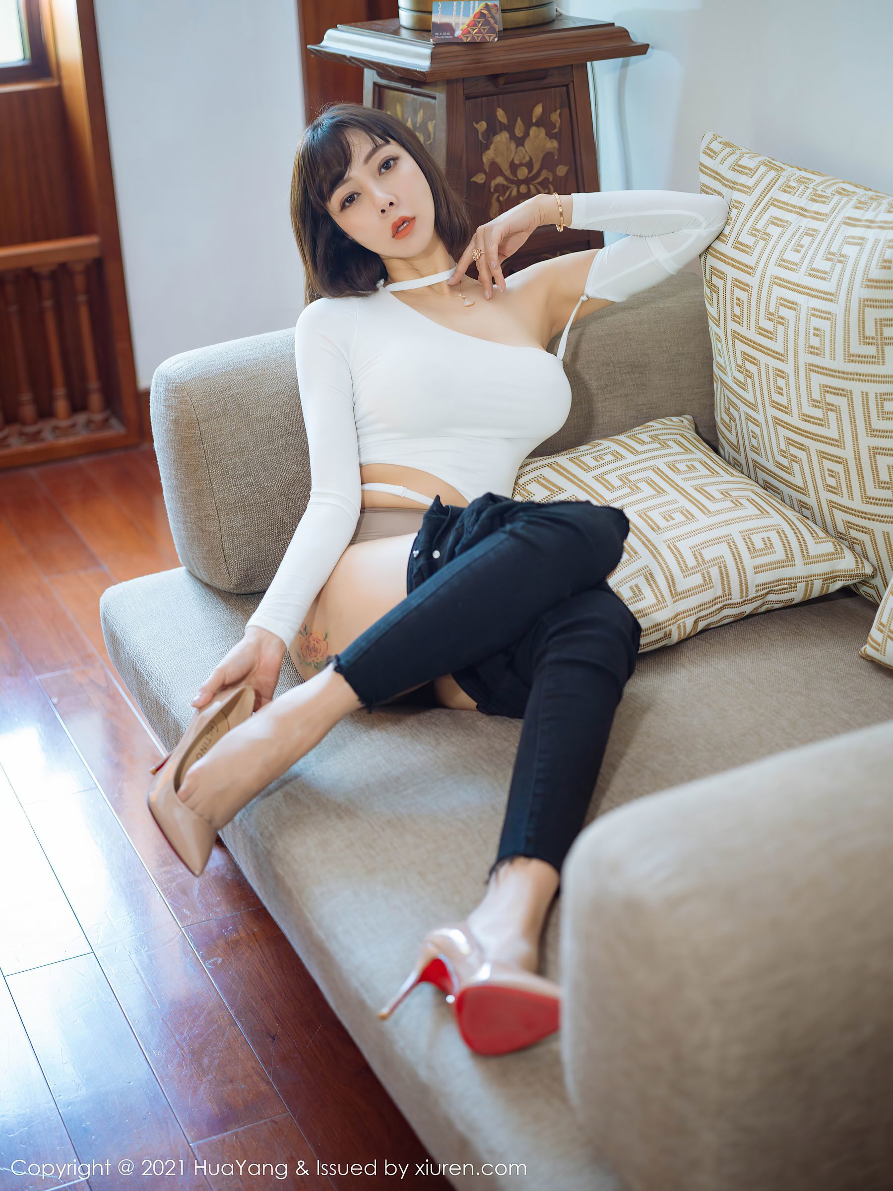 HuaYang Volume 414 Guo Er Victoria