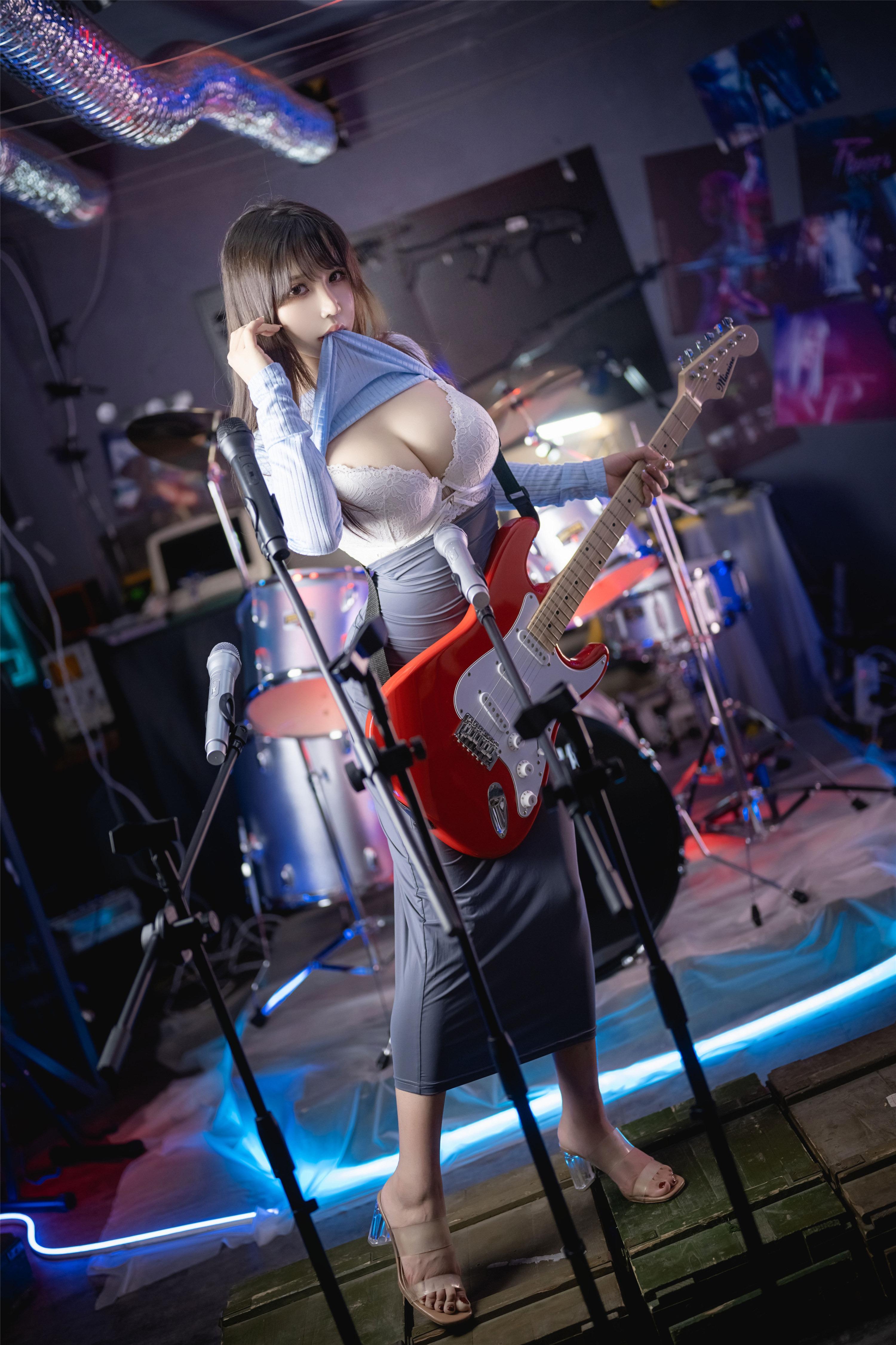 Bảo Walk Mo Zi aa - Vol.038: Guitar Em Gái 50P