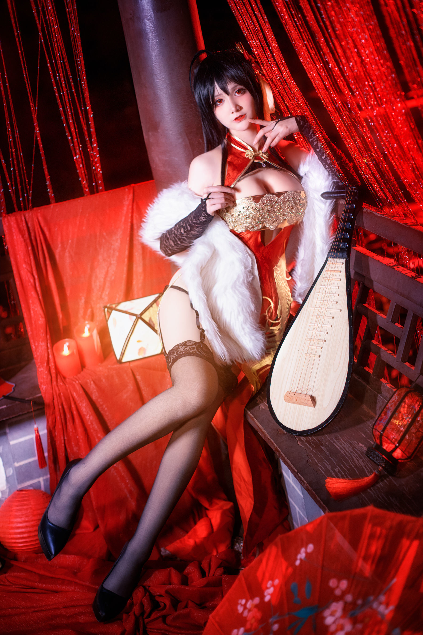 Internet Celebrity Cosplayer Photobook] COS Girl Xianjiu Airi - Taihou