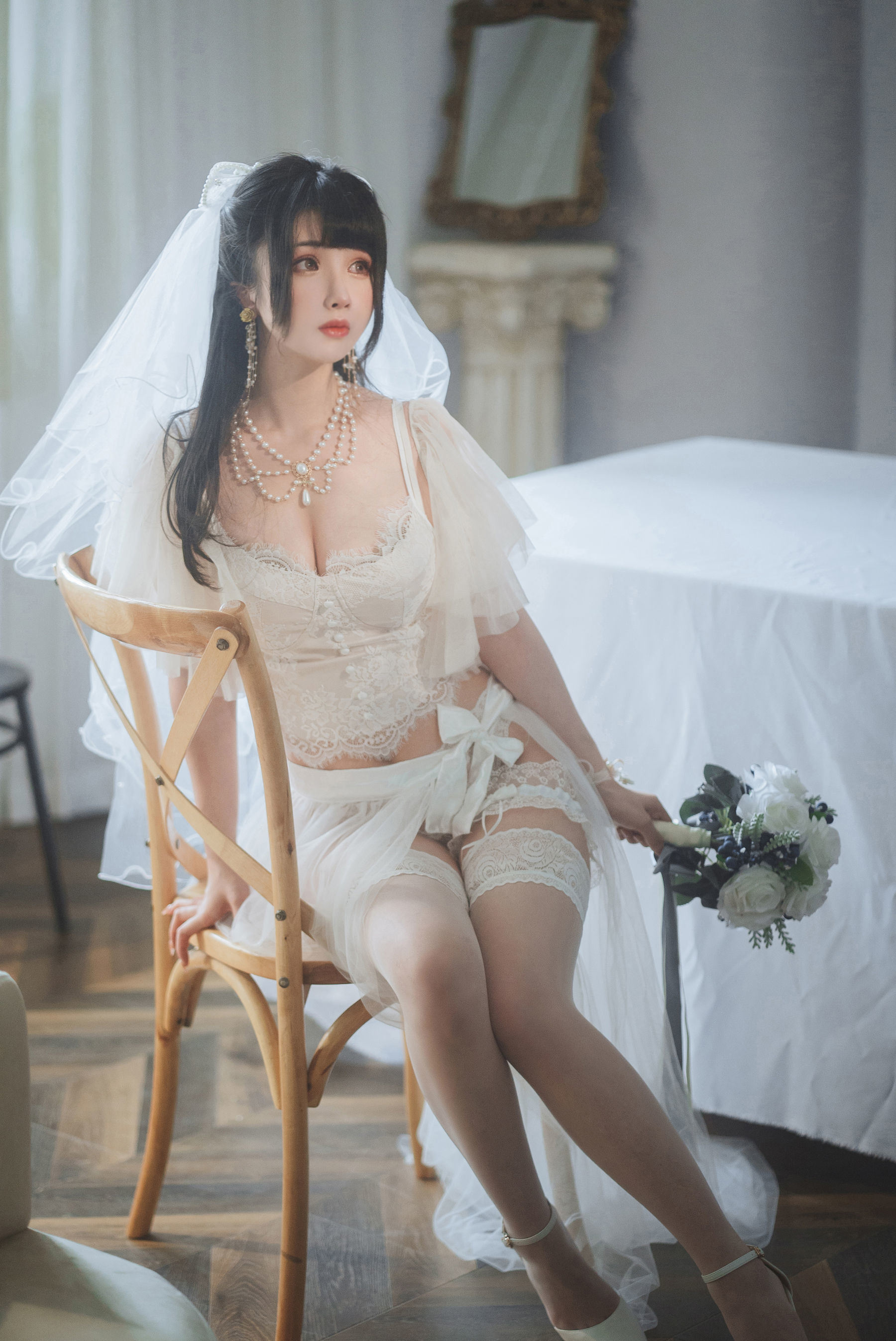 網紅COSER寫真] COS福利里奧科涼涼子 - 透明婚紗