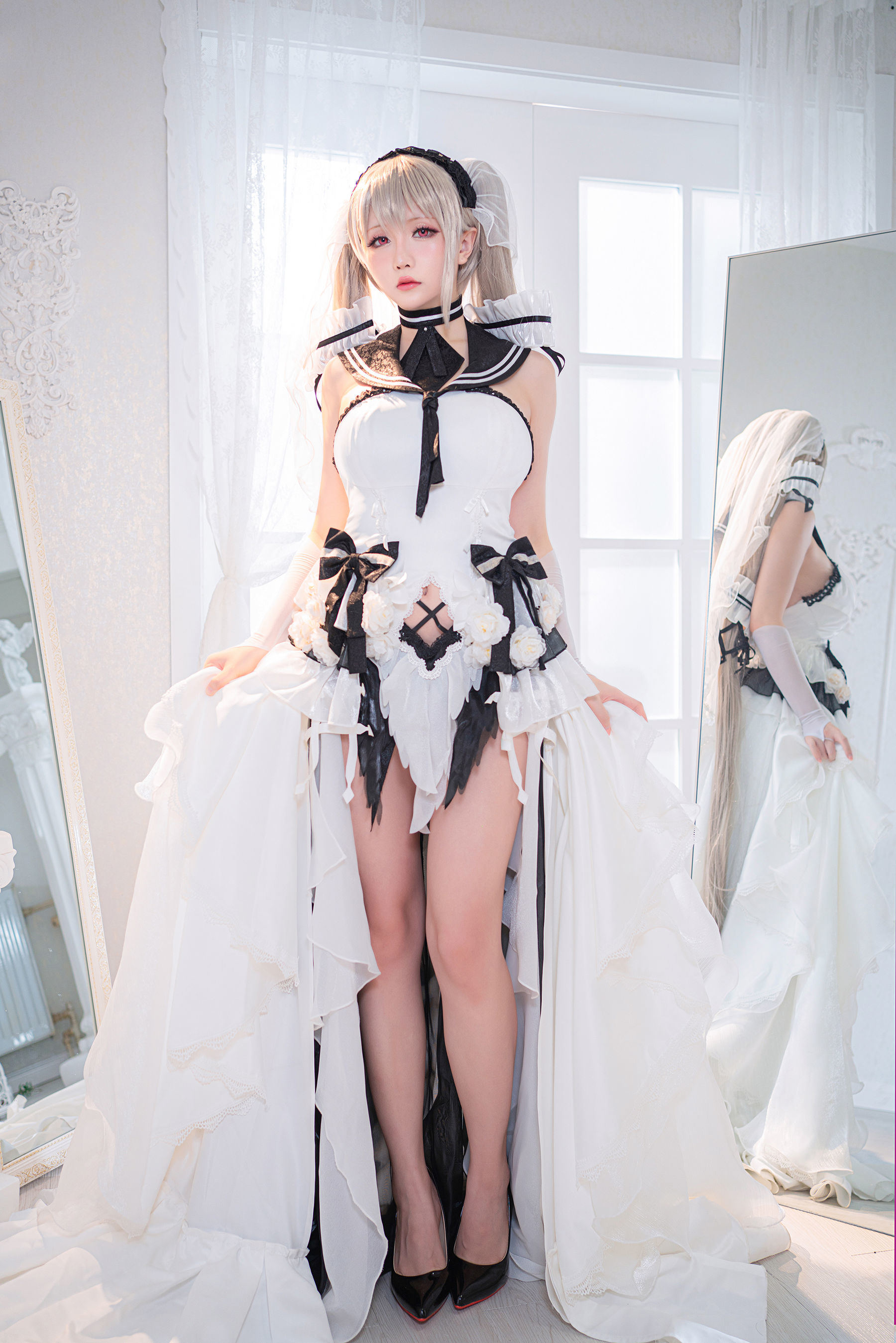 Internet Celebrity Coser Photobook] Coser Miss Xing Zhi Chi Chi - Pure White and Pitch Black: Kewei