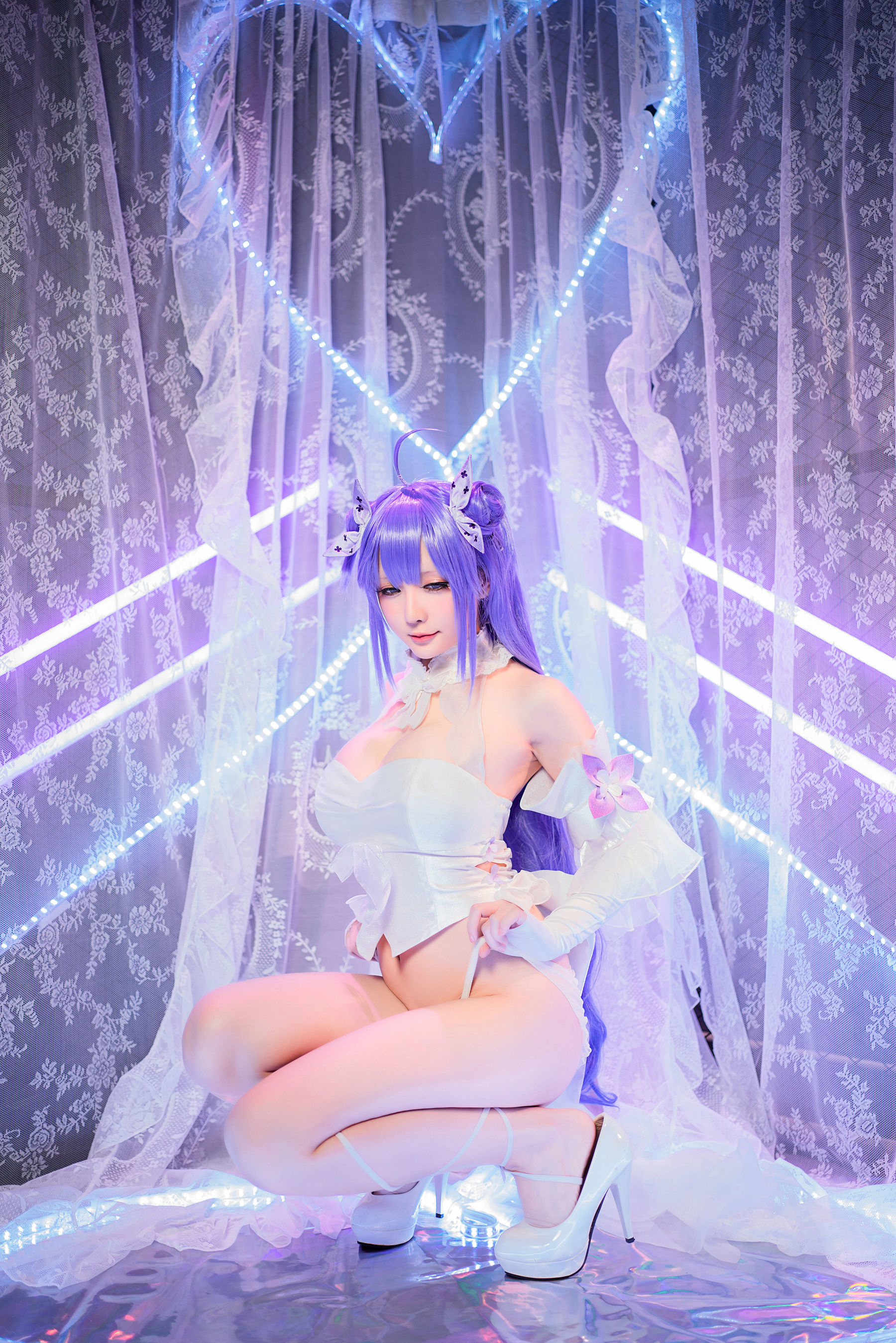 [网红COSER写真] Coser小姐姐星之迟迟 - 纯白と漆黑《独角兽》