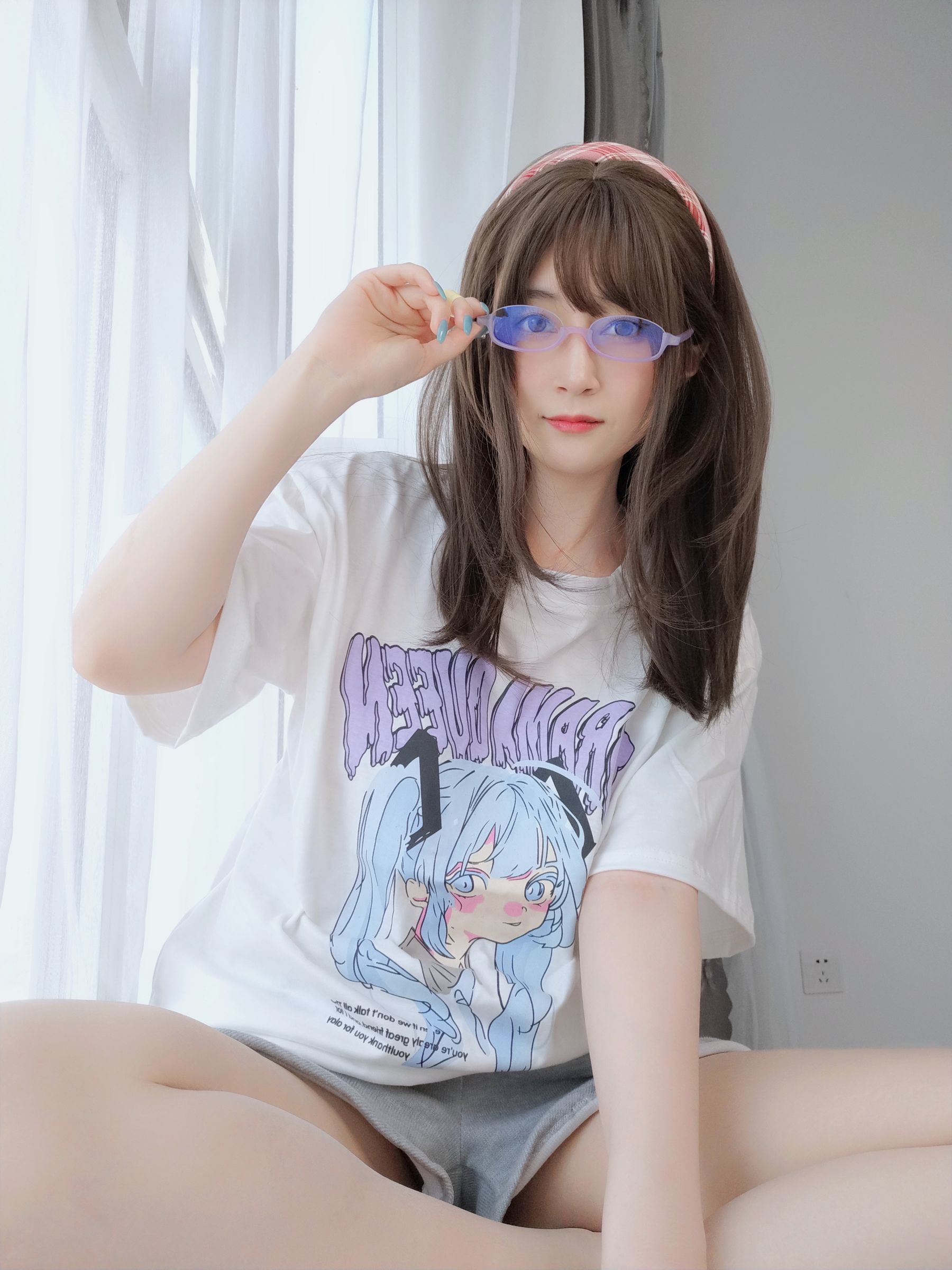 Ảnh Coser Nổi Tiếng] Coser chị đẹp Bạch Ngân - Bạn gái ở nhà
