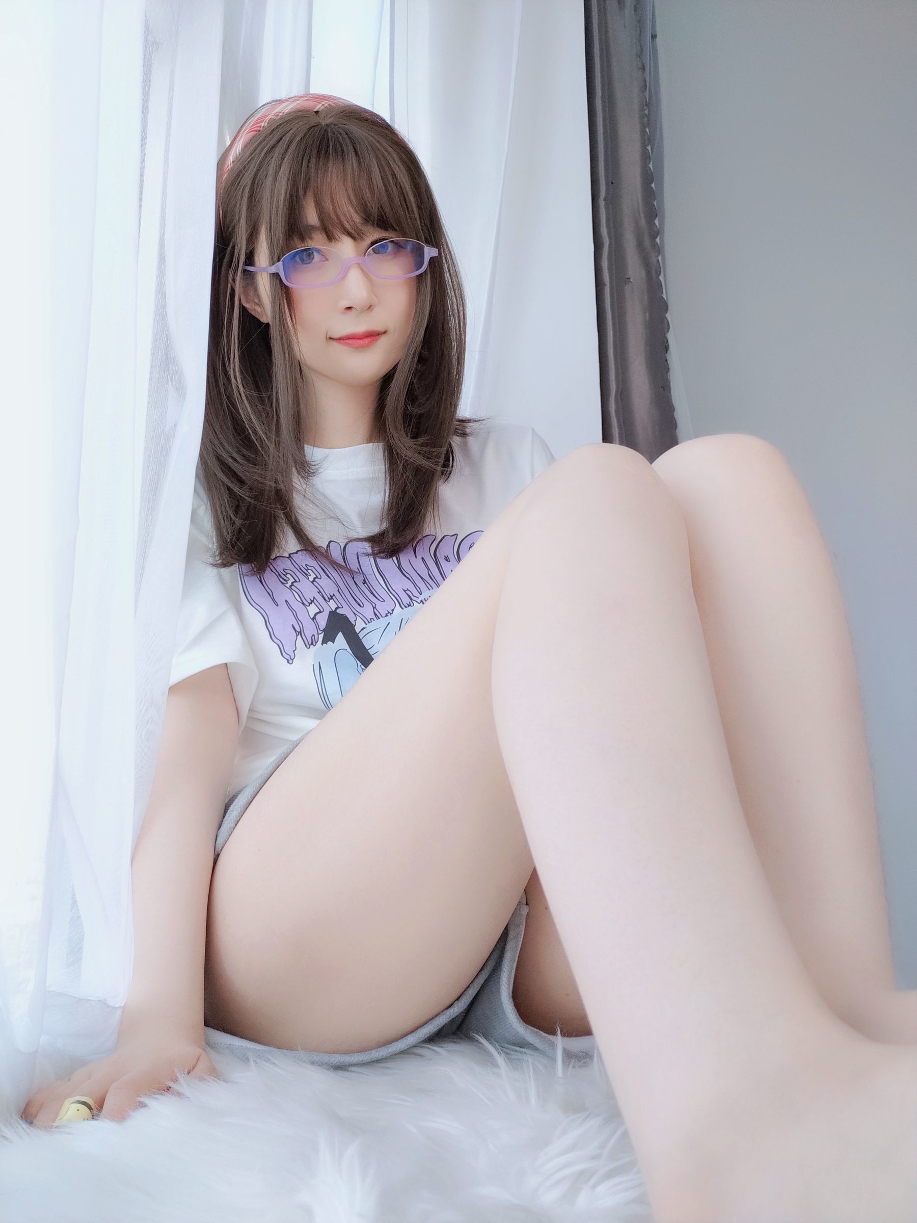 Ảnh Coser Nổi Tiếng] Coser chị đẹp Bạch Ngân - Bạn gái ở nhà