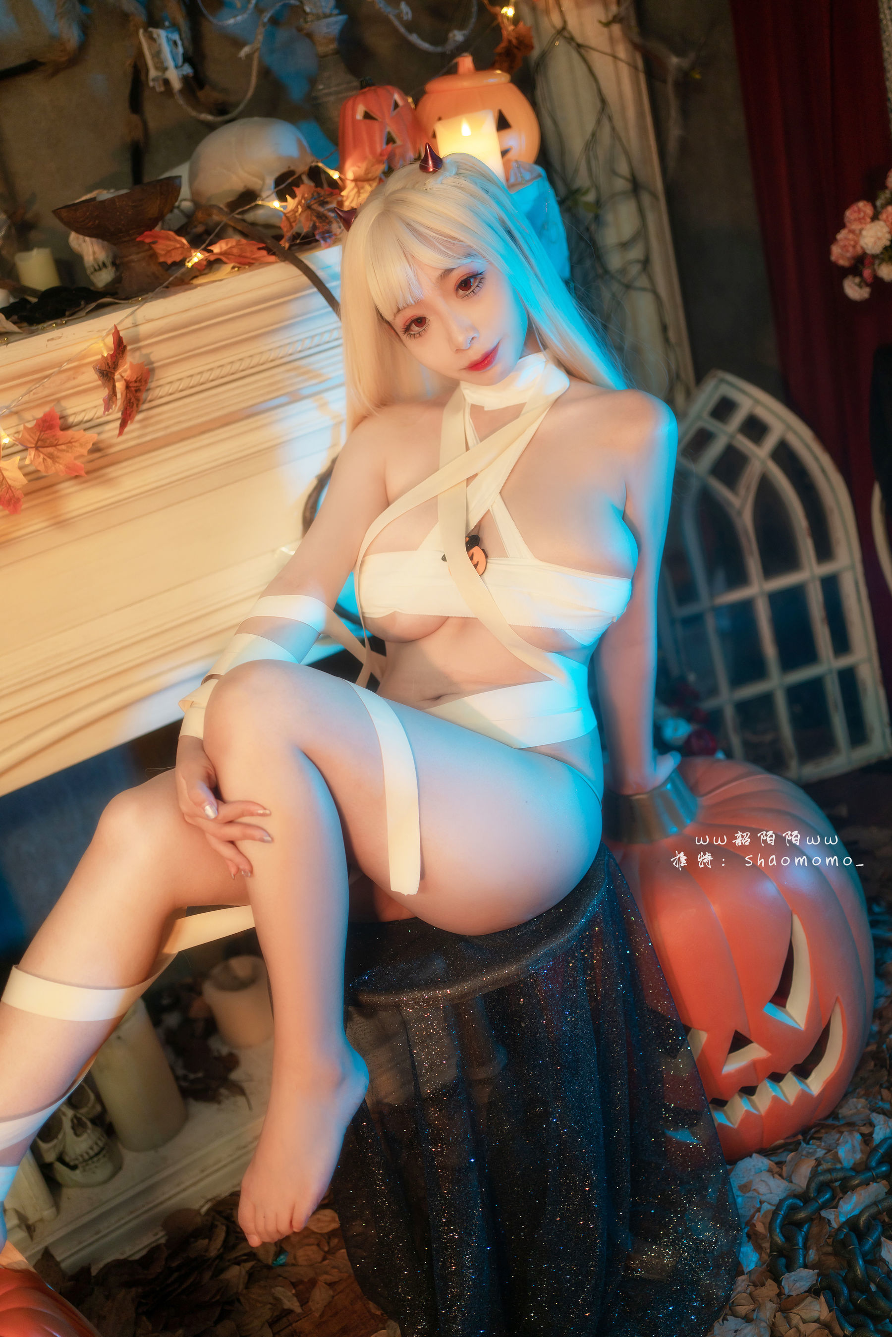 [網紅COSER寫真] Cosplay美女韶陌陌 - 萬聖節繃帶