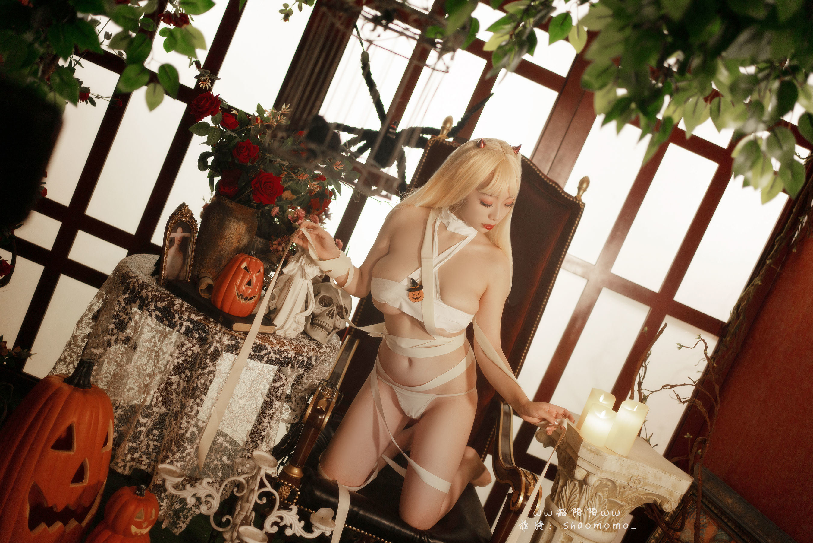 [網紅COSER寫真] Cosplay美女韶陌陌 - 萬聖節繃帶
