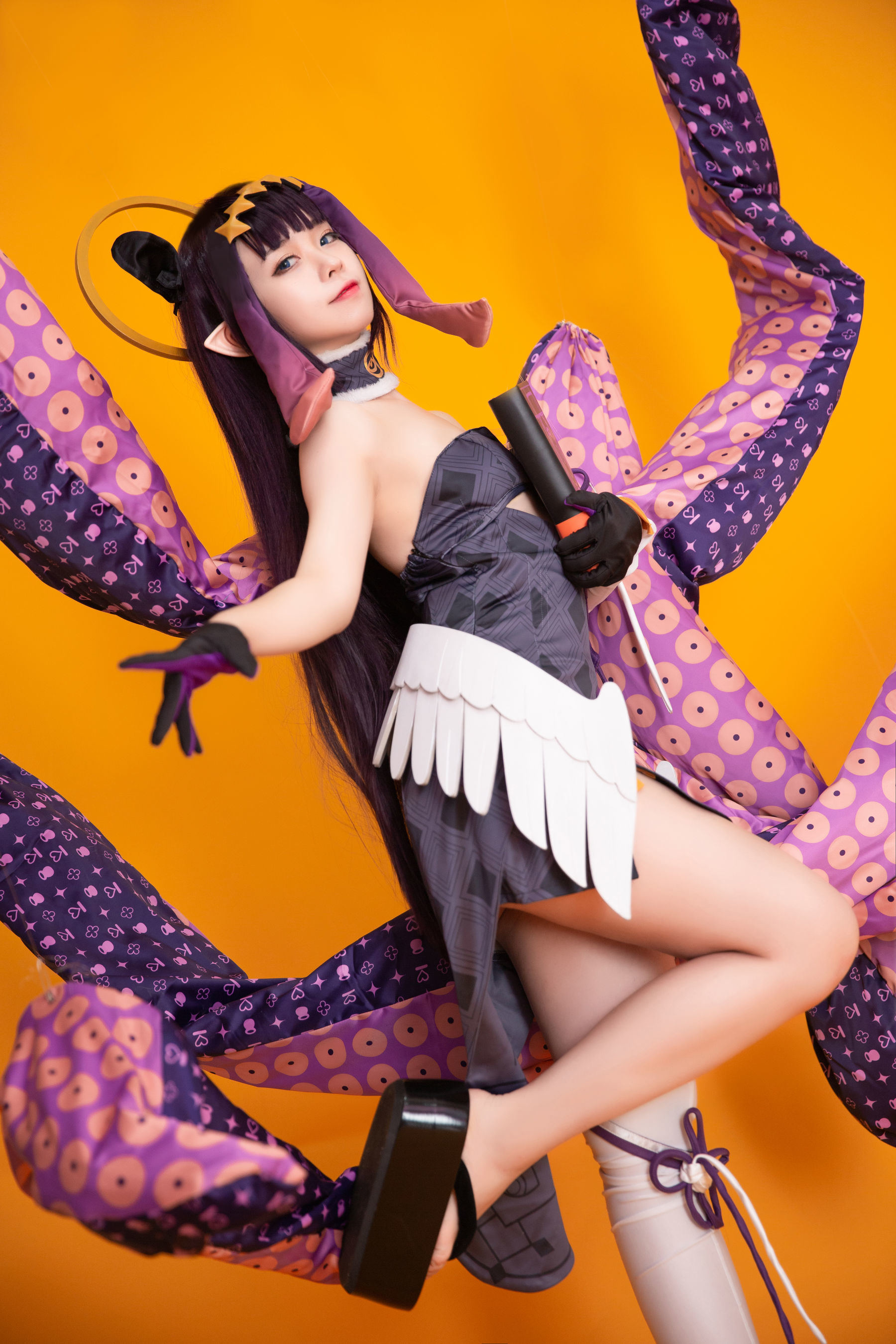 Internet Celebrity COSER Photobook] Anime Blogger G44 Will Not Get Hurt - Yinaer Qi