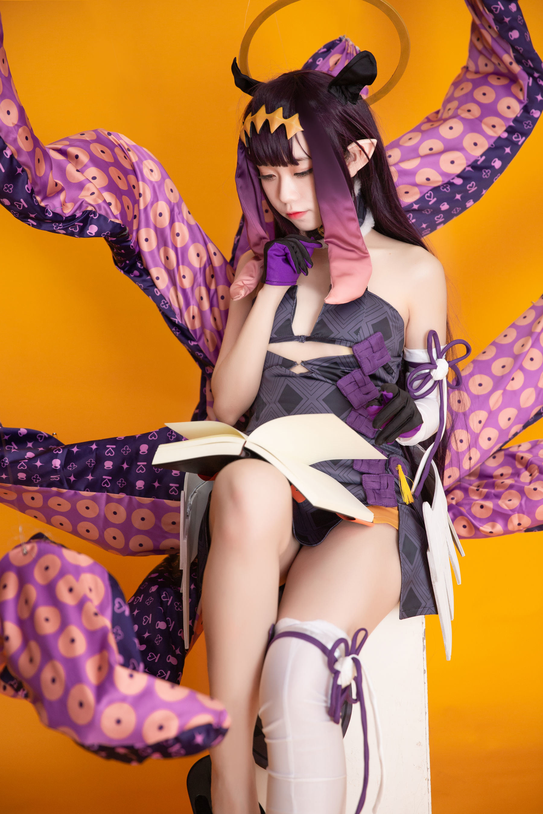 Internet Celebrity COSER Photobook] Anime Blogger G44 Will Not Get Hurt - Yinaer Qi