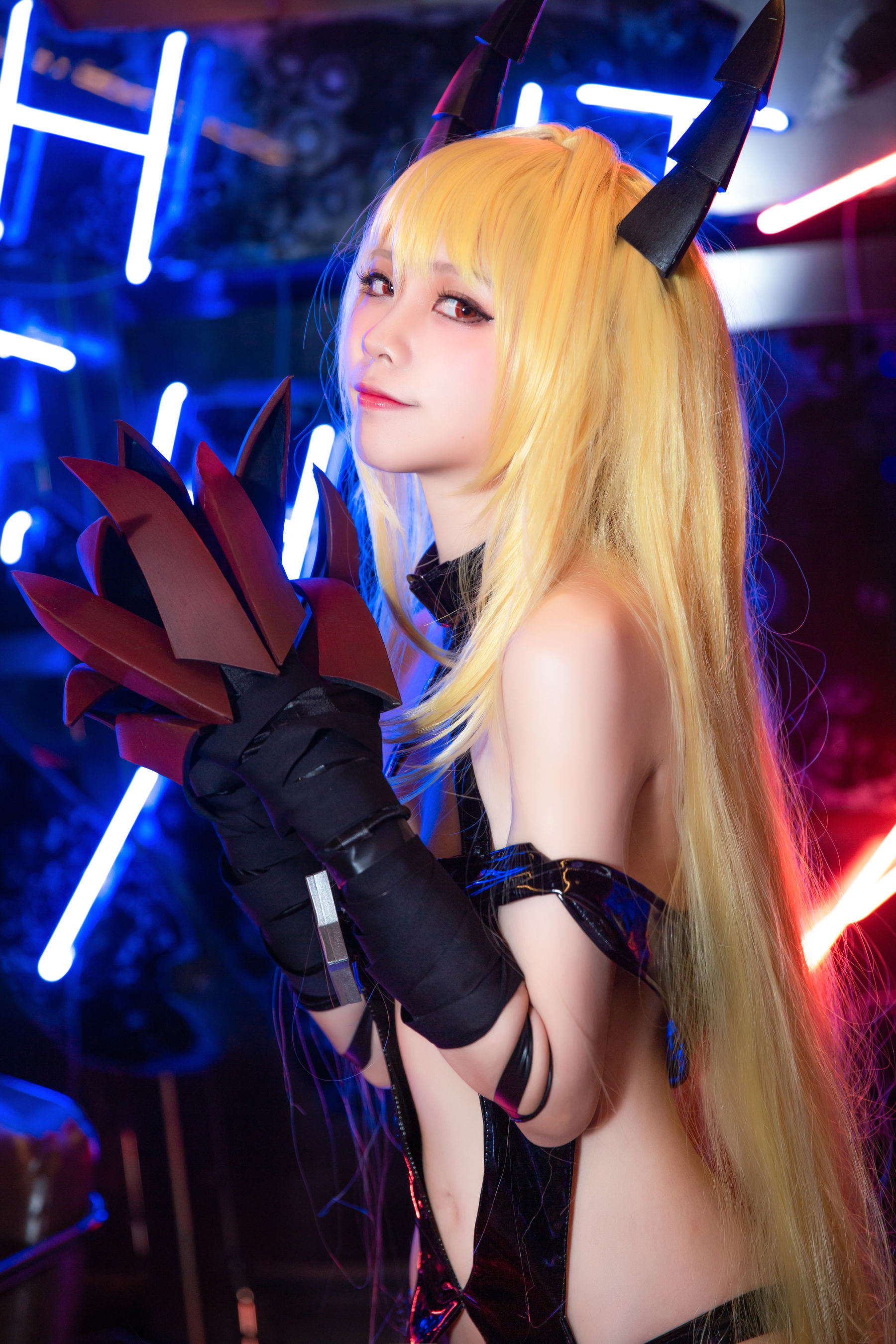 Internet Celebrity Cosplayer Photobook] Anime Blogger G44 Will Not Get Hurt - Xiao An Darkness