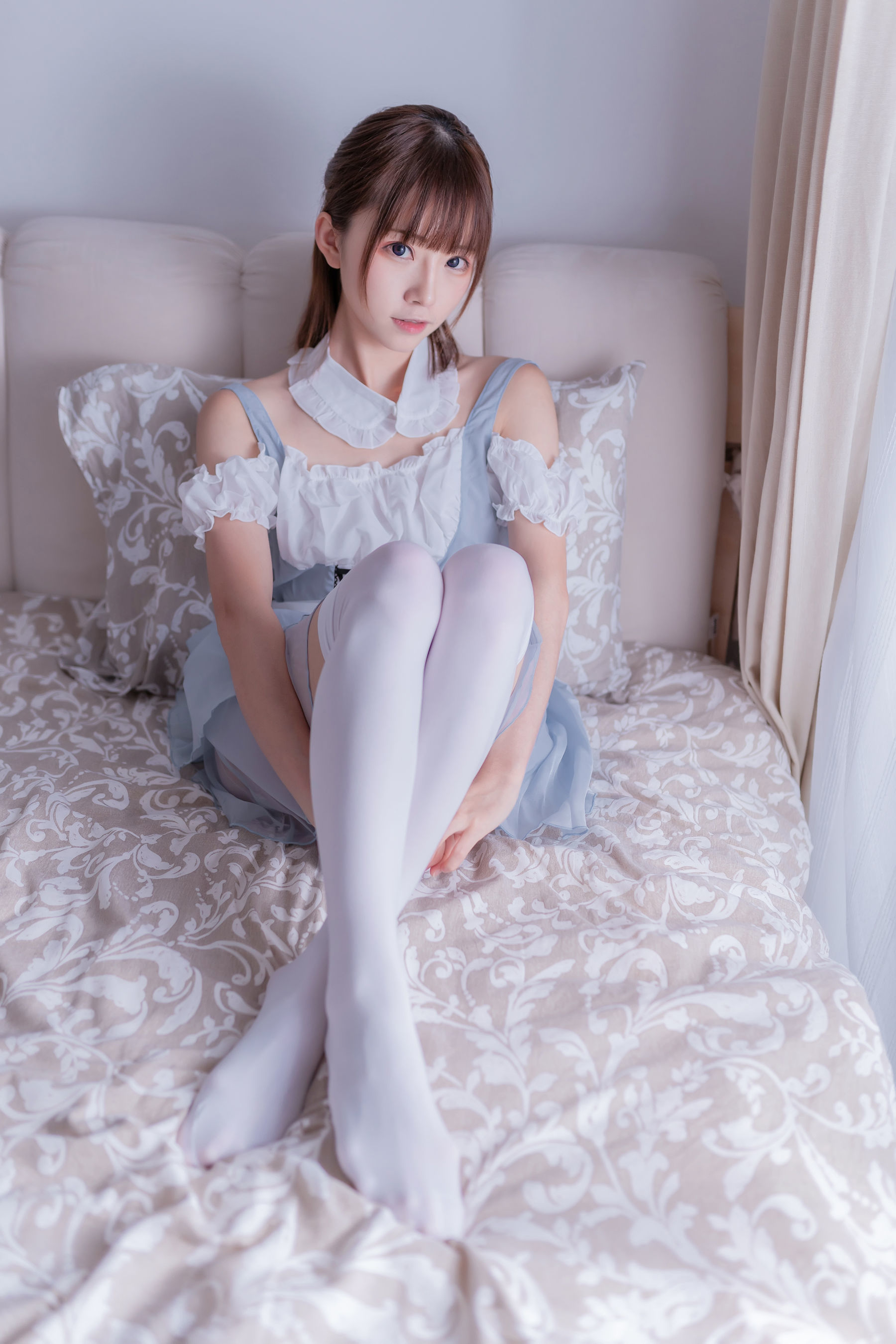 Tập ảnh COSER Ngôi sao Mạng] Blogger Anime Kitaro_绮太郎 - Nữ hầu Ngày Trắng