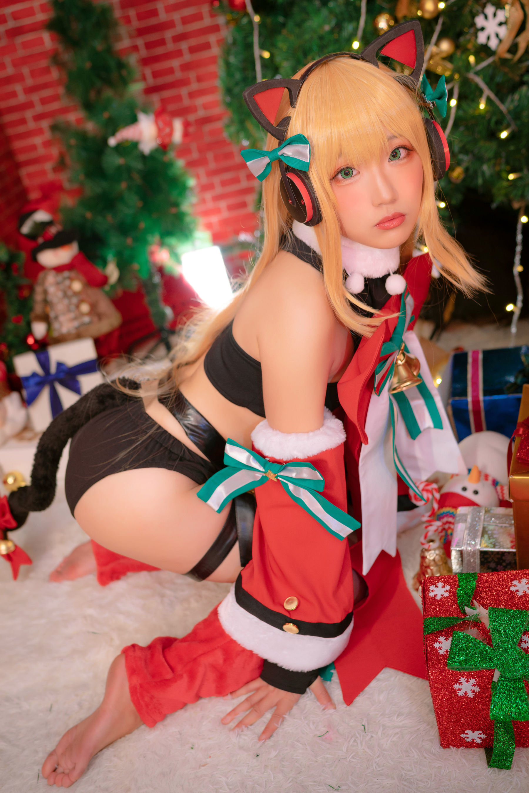 Ảnh cosplay của net idol] Blogger anime Mime Mimi - Girls' Frontline TMP Giáng sinh