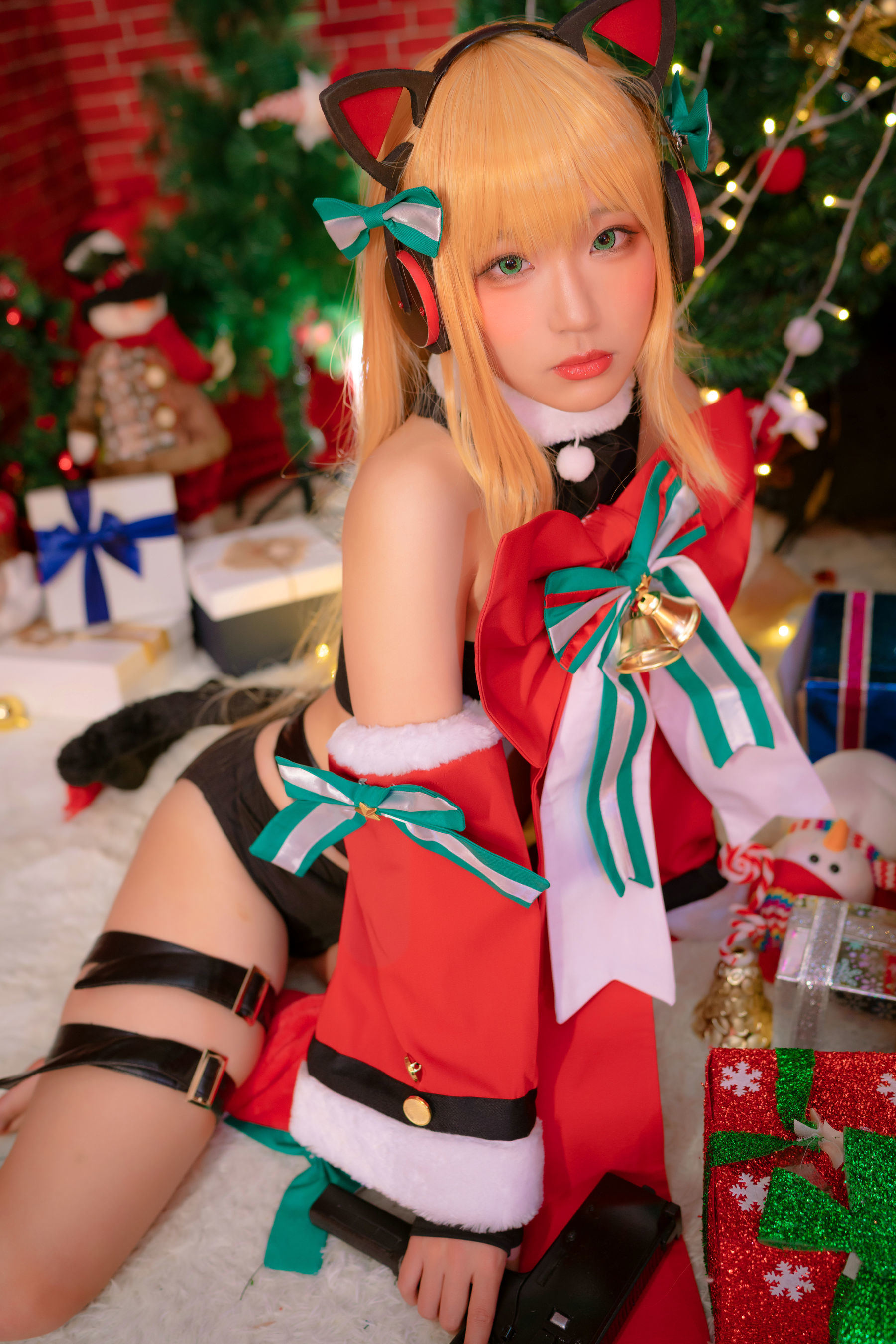 Ảnh cosplay của net idol] Blogger anime Mime Mimi - Girls' Frontline TMP Giáng sinh