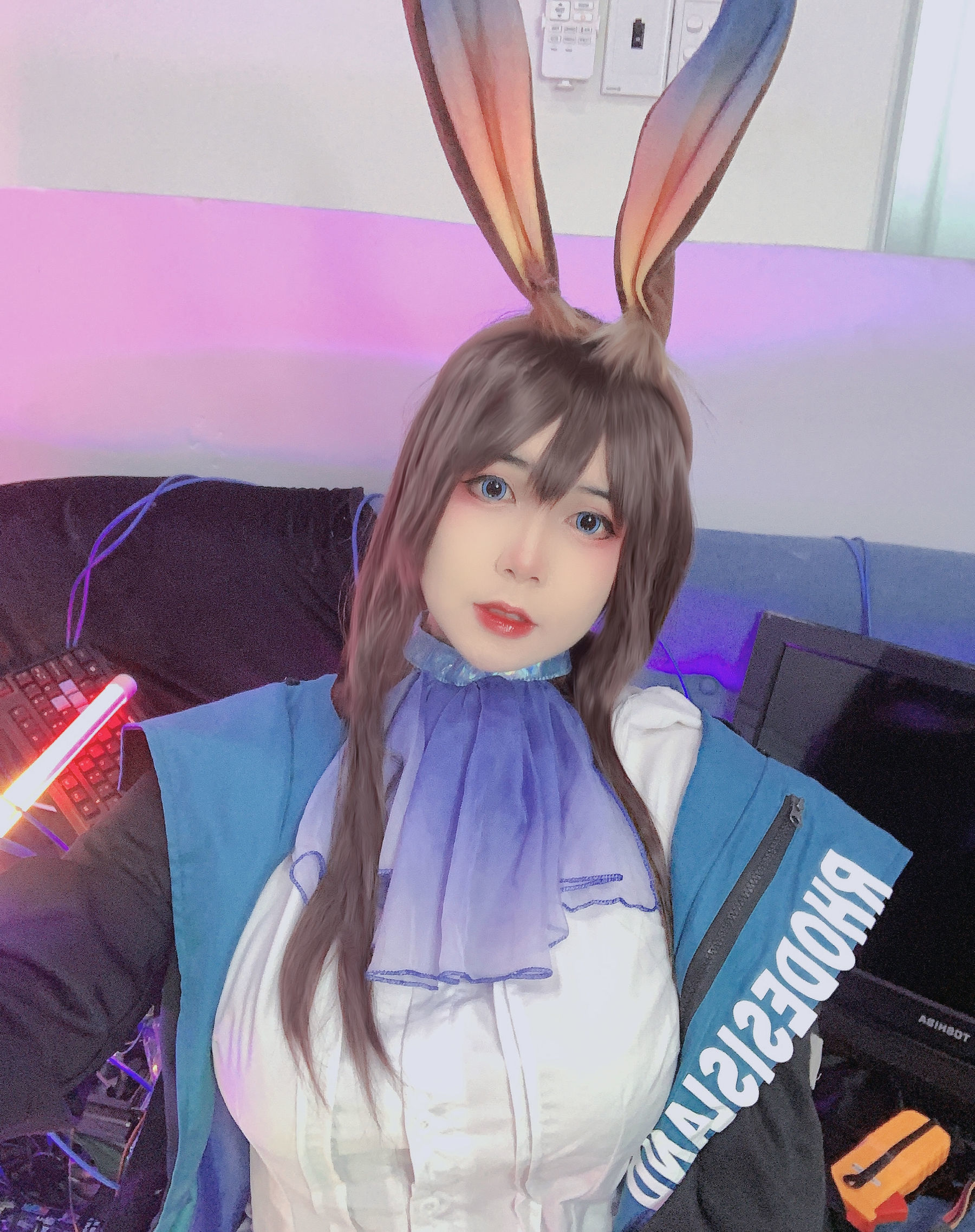 Sổ ảnh Coser Ngôi sao mạng] Uy Uy - Amiya (Arknights)