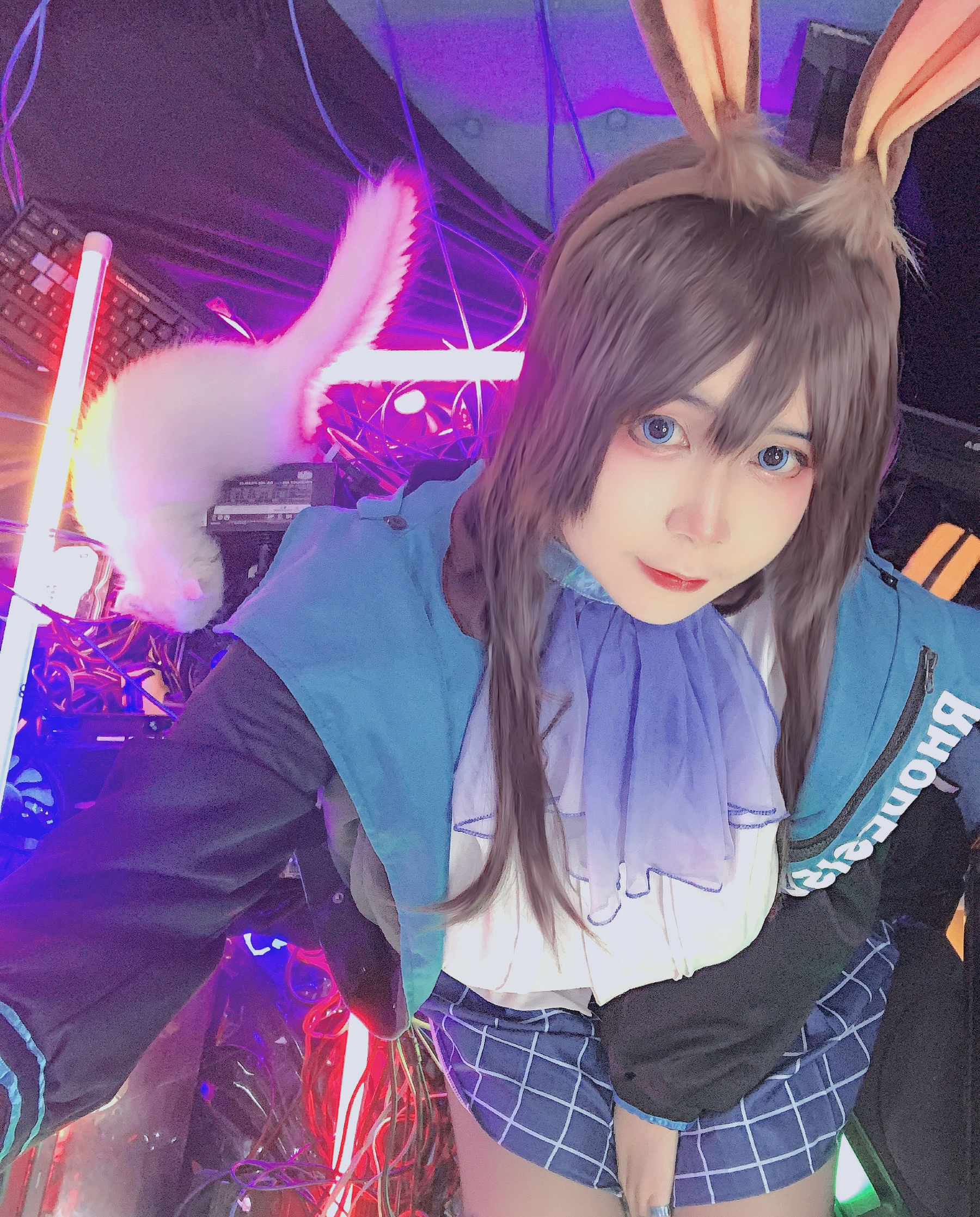 Sổ ảnh Coser Ngôi sao mạng] Uy Uy - Amiya (Arknights)