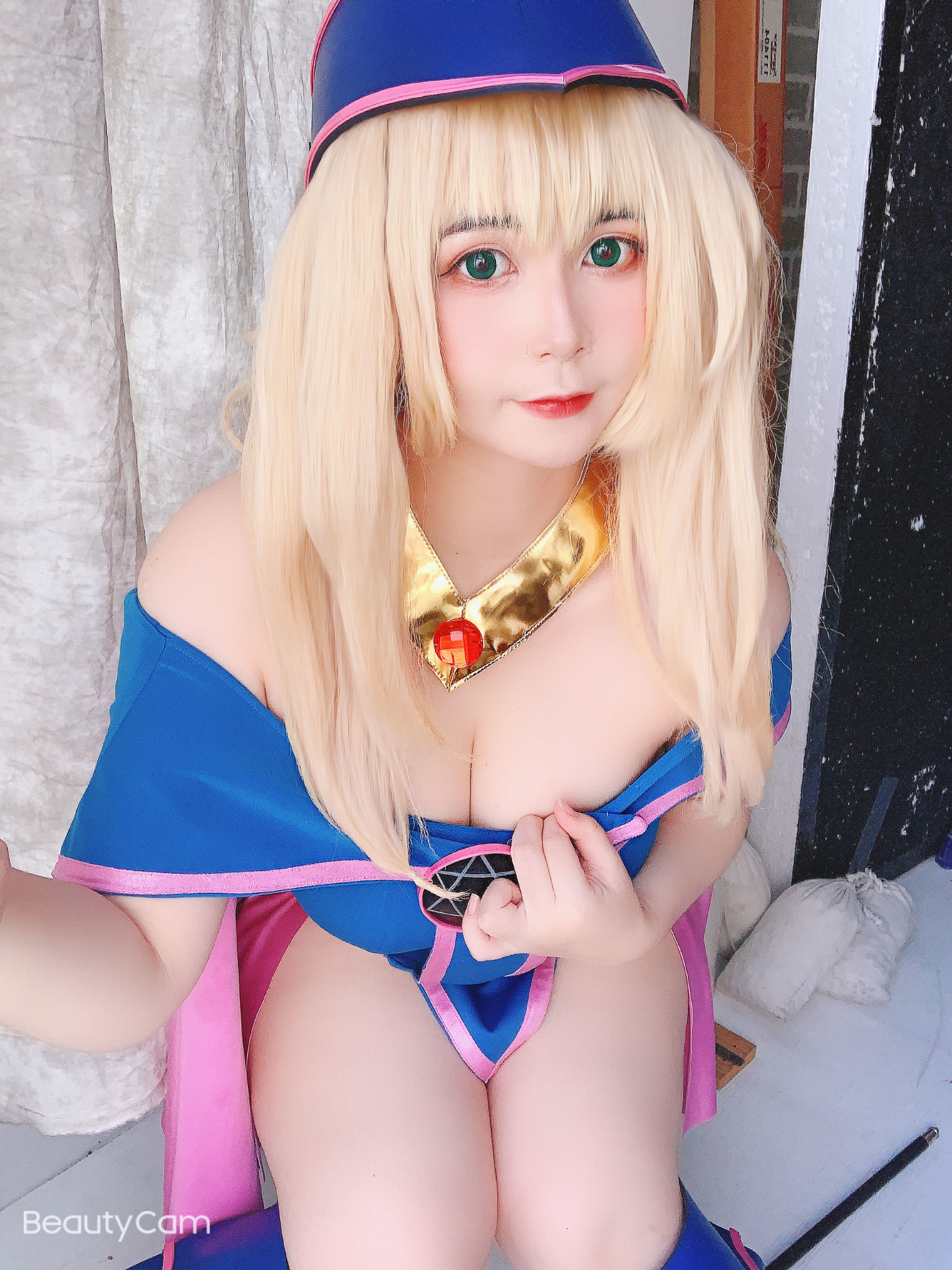 ネット有名人コスプレイヤー写真] ウイ ウイ - ダーク・マジカルガール
