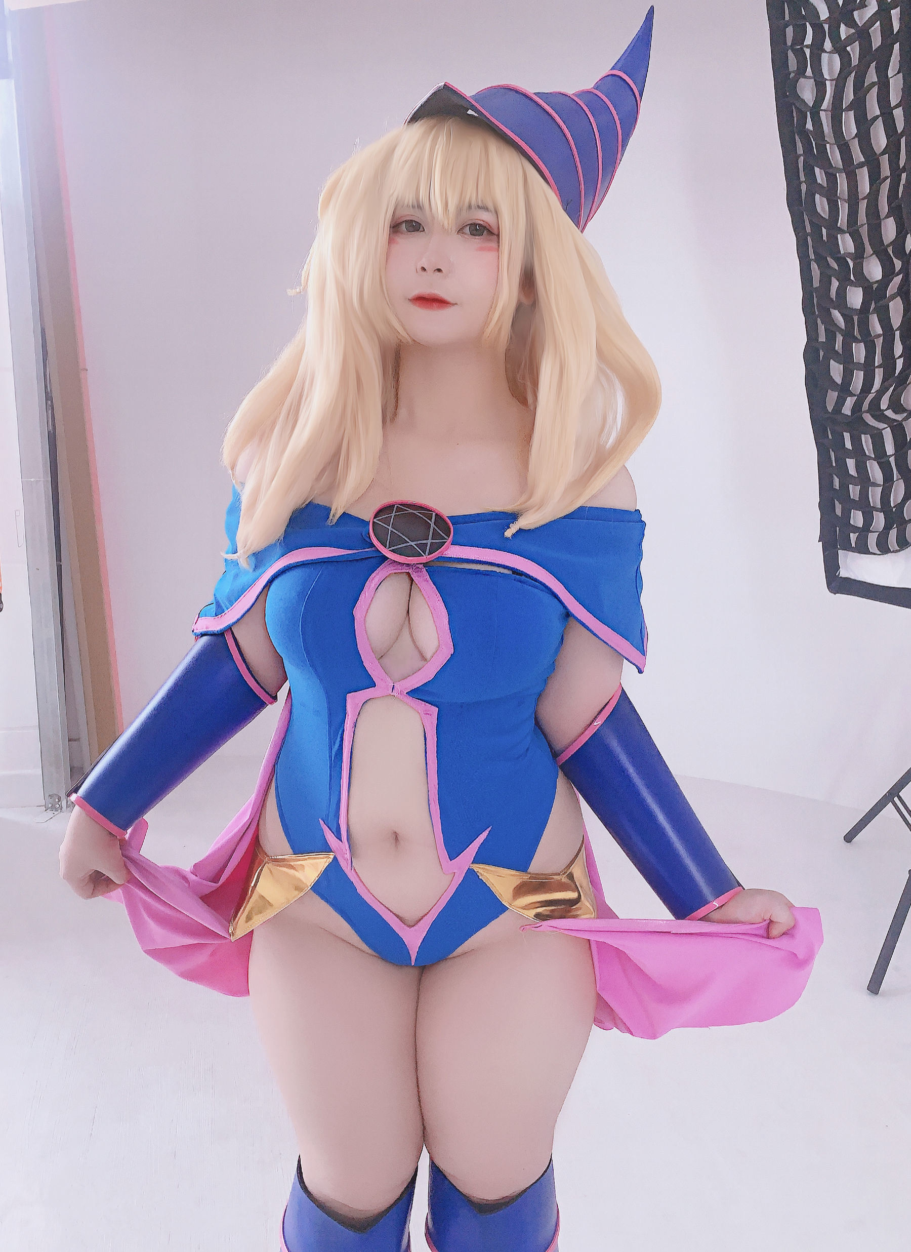 ネット有名人コスプレイヤー写真] ウイ ウイ - ダーク・マジカルガール