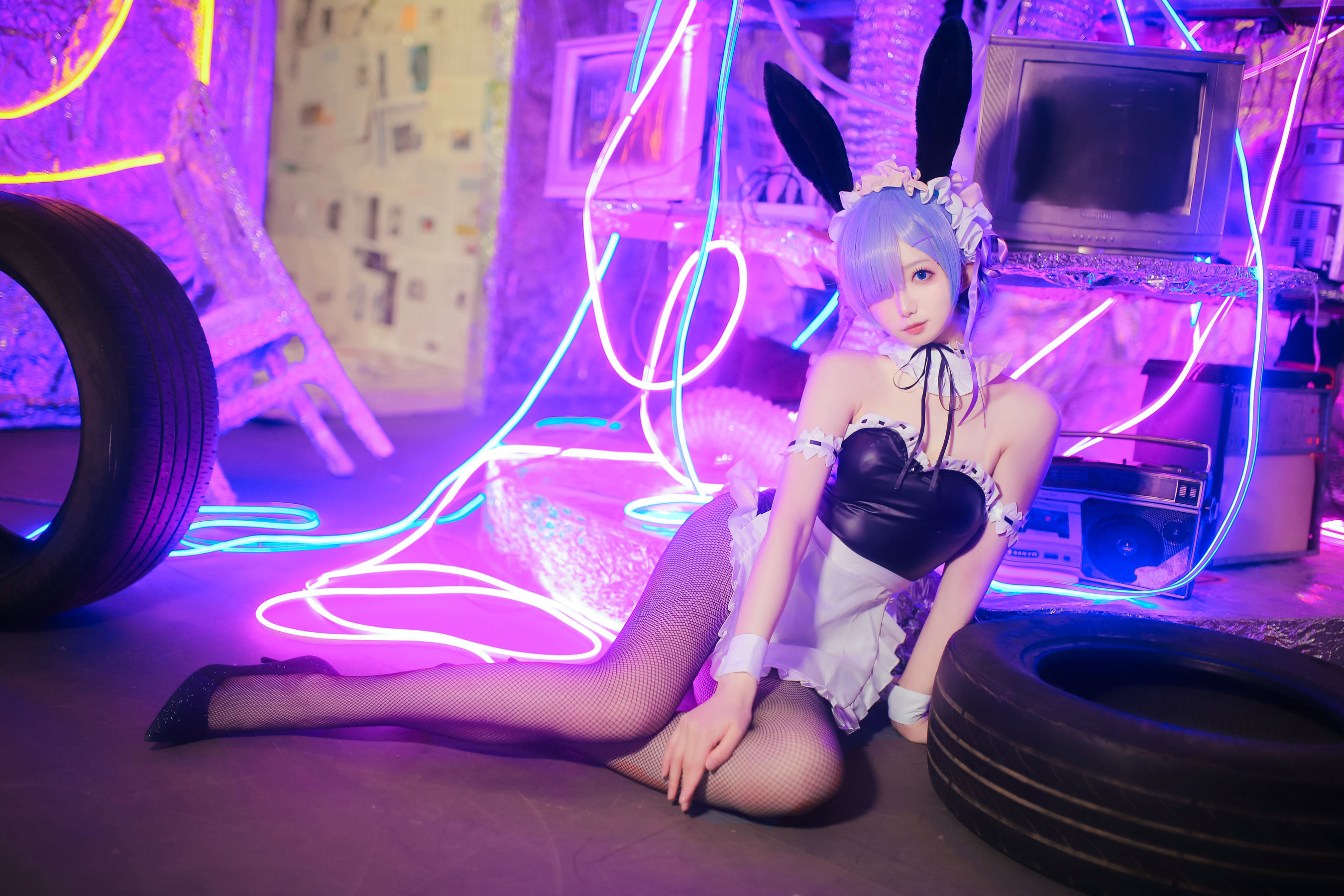 Net hồng COSER Ảnh] Blogger Anime Phong Giang Giang v - Rem Thỏ Nữ Lang