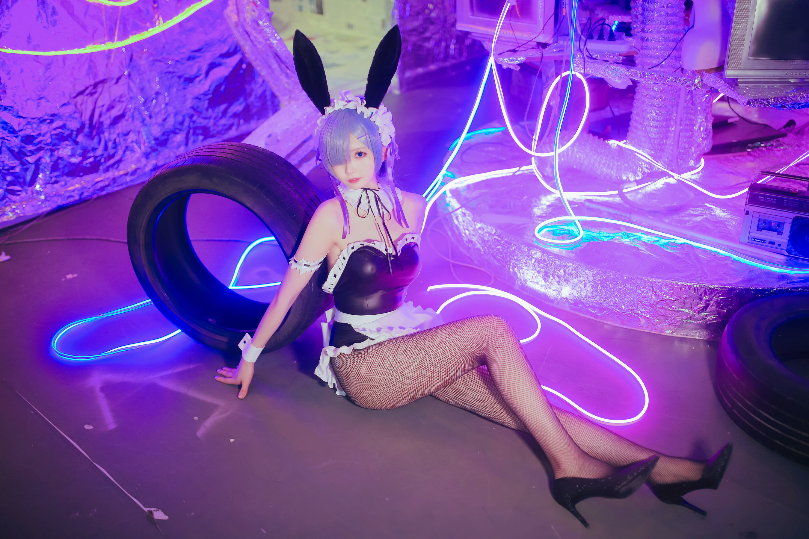 Net hồng COSER Ảnh] Blogger Anime Phong Giang Giang v - Rem Thỏ Nữ Lang