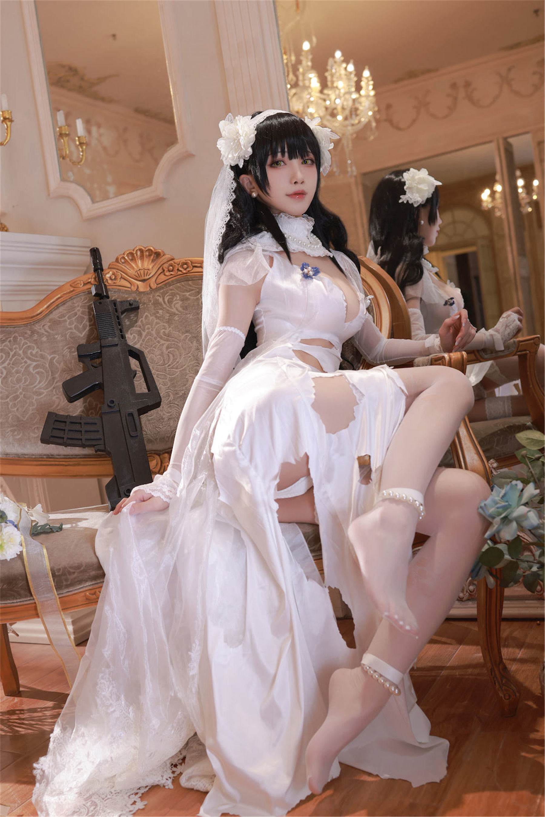 Internet Celebrity Cosplayer Photobook] Anime Blogger Shuimiao Aqua - Girls' Frontline OTS14 and Type95