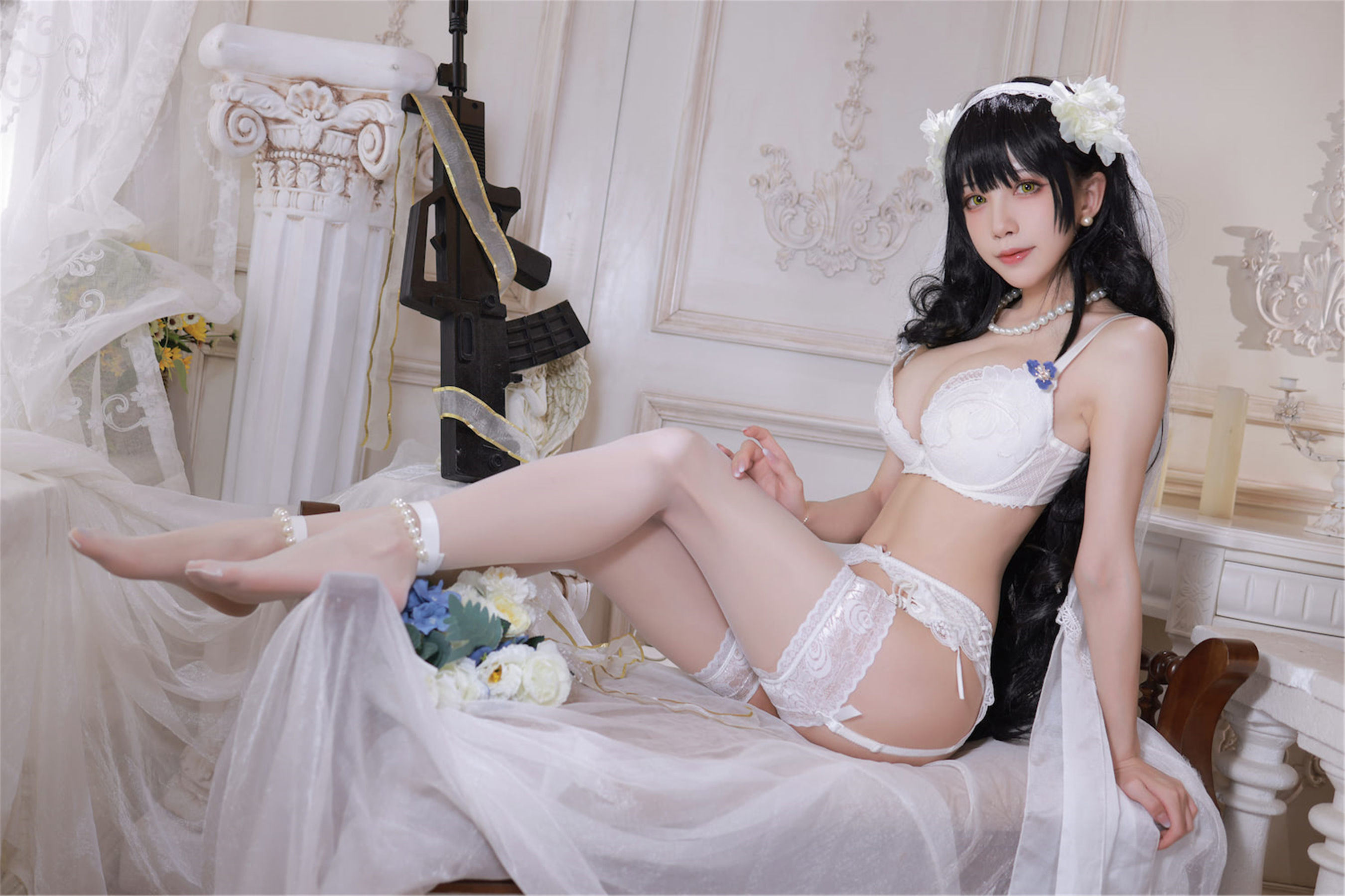 Internet Celebrity Cosplayer Photobook] Anime Blogger Shuimiao Aqua - Girls' Frontline OTS14 and Type95