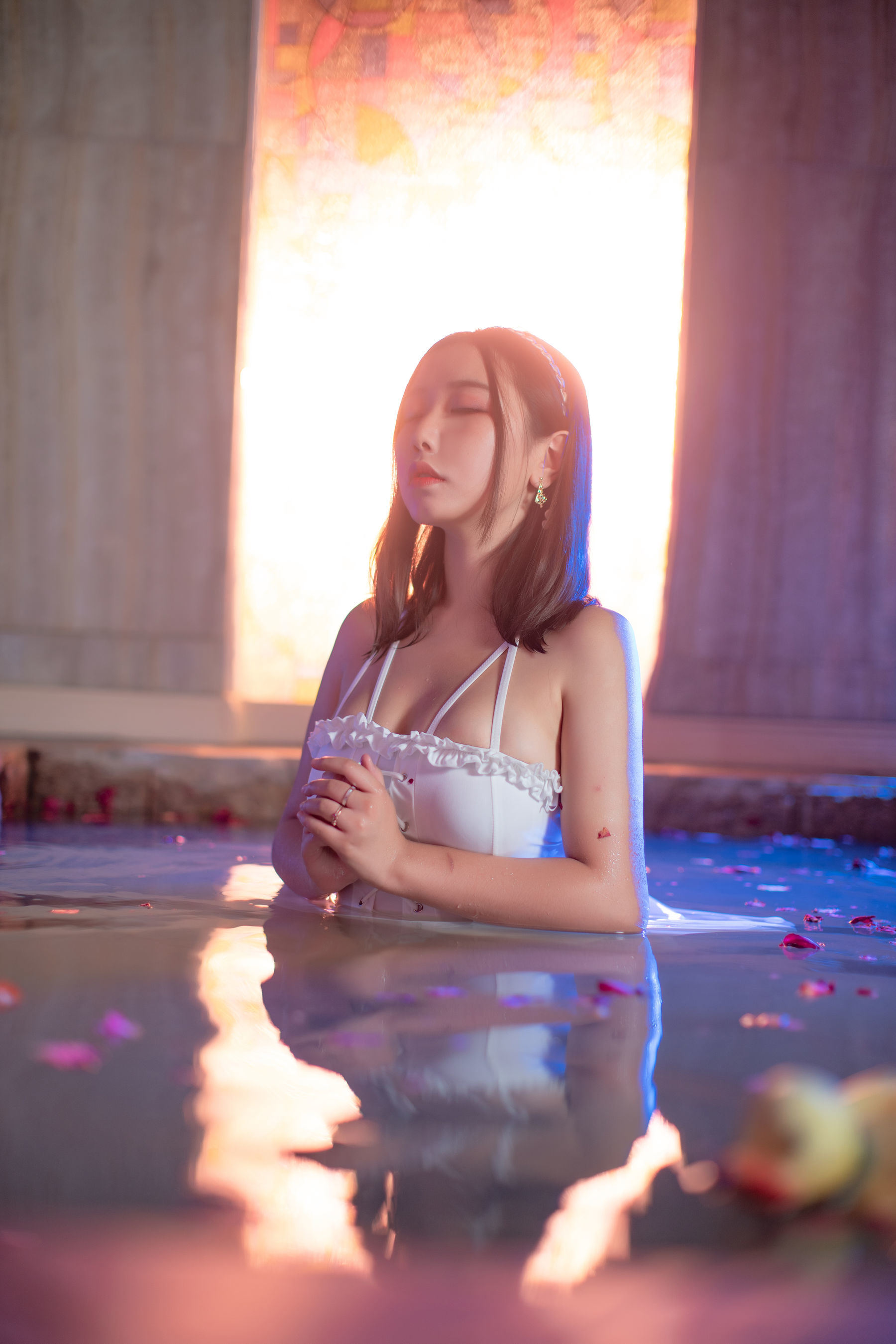 Sách ảnh COSER ngôi sao mạng] Blogger anime Mục Zero Mu0 - Suối nước nóng Phản chiếu
